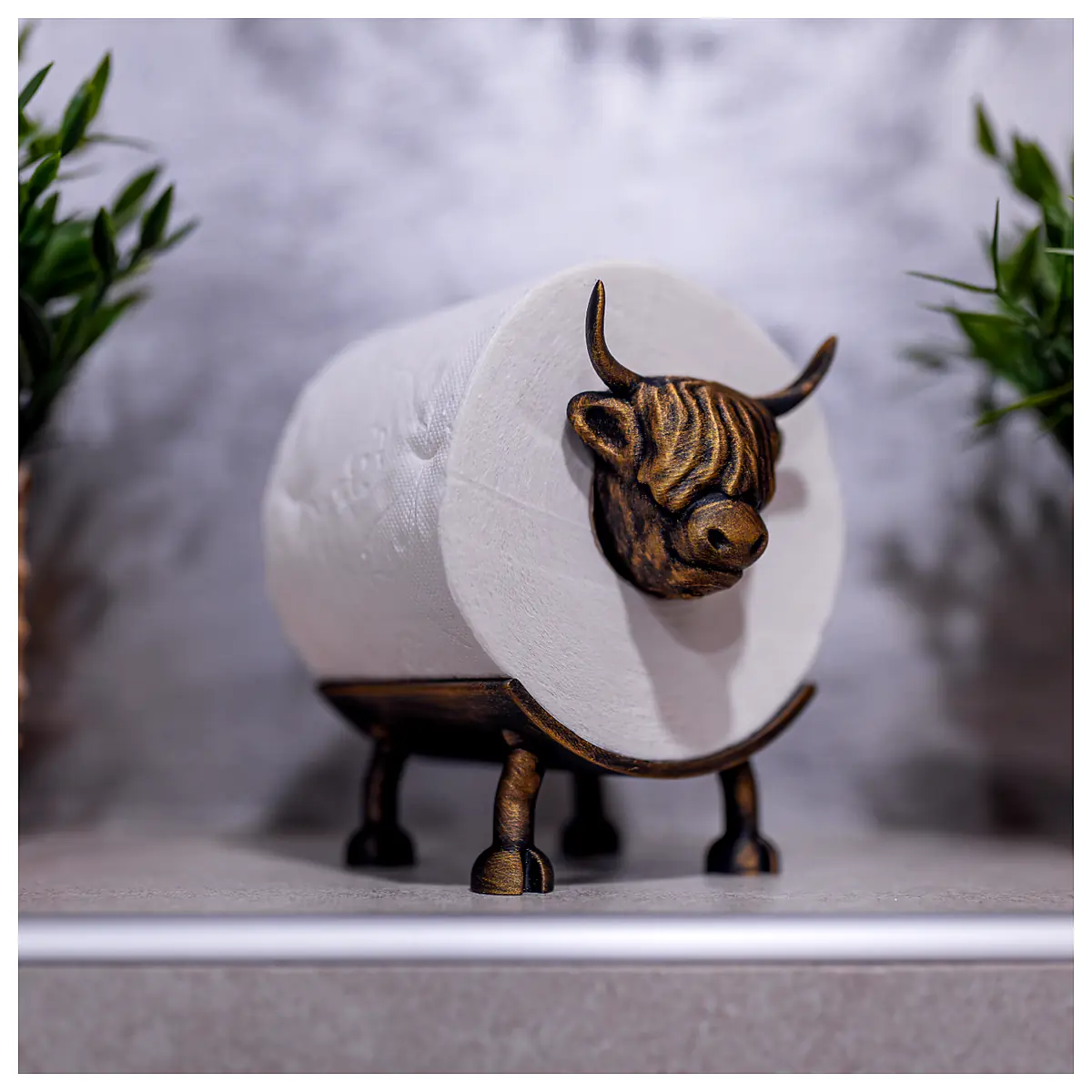 Stylish Highland Cow Toilet Paper Holder Bathroom Accessory Toilet Roll Holder Ceramic Decor Modern Minimalist
