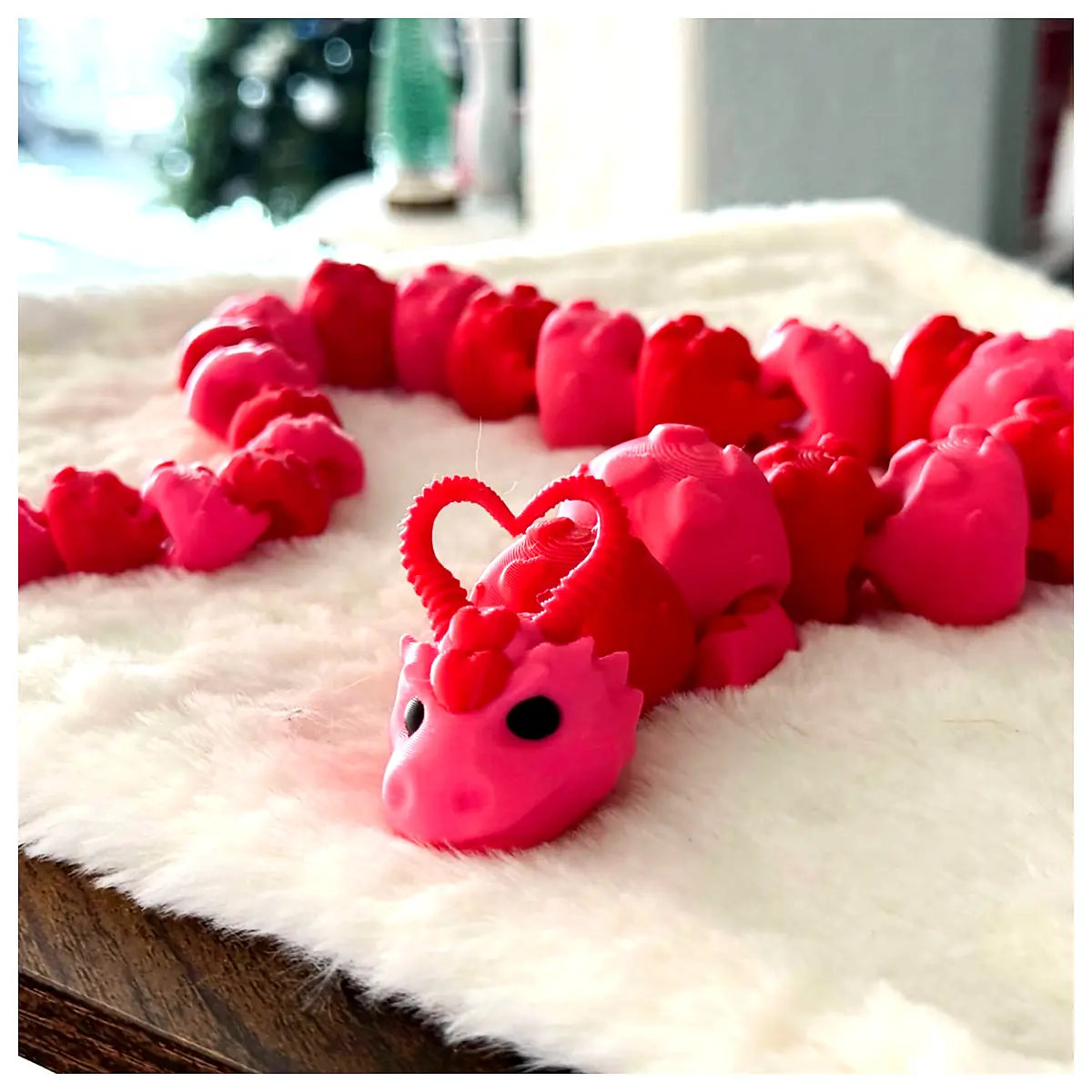 Valentine s Day Love Dragon Flexi Support Stand Decoration Gift Flexible Figure Accessory Dragon Decor
