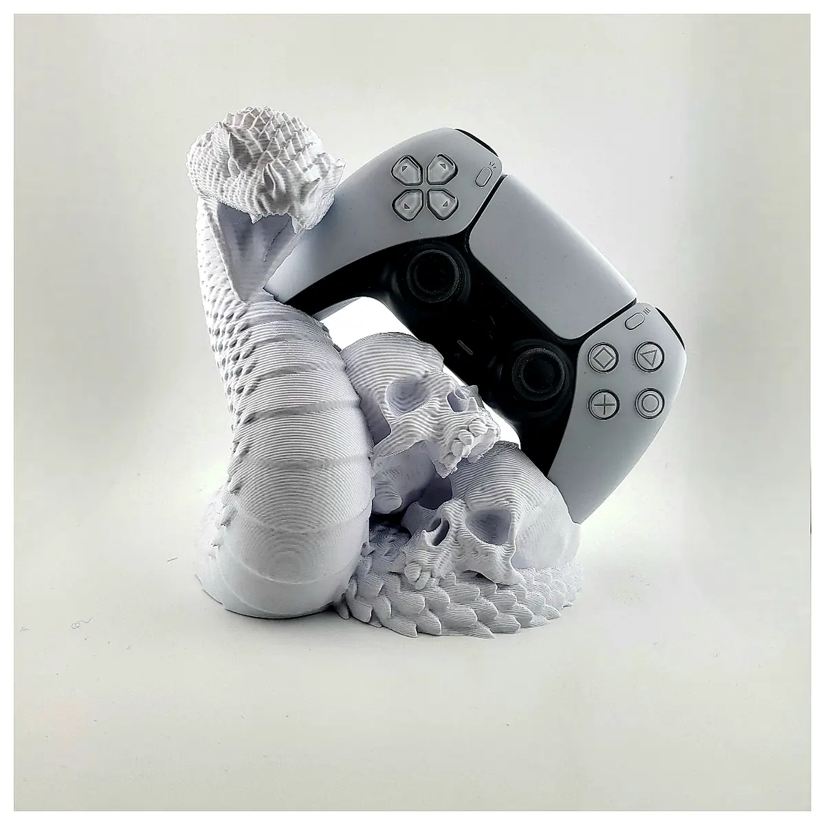 PS5 Controller Stand Snake Skull Design Universal Game Holder Accessory Stand Gaming Storage Solution