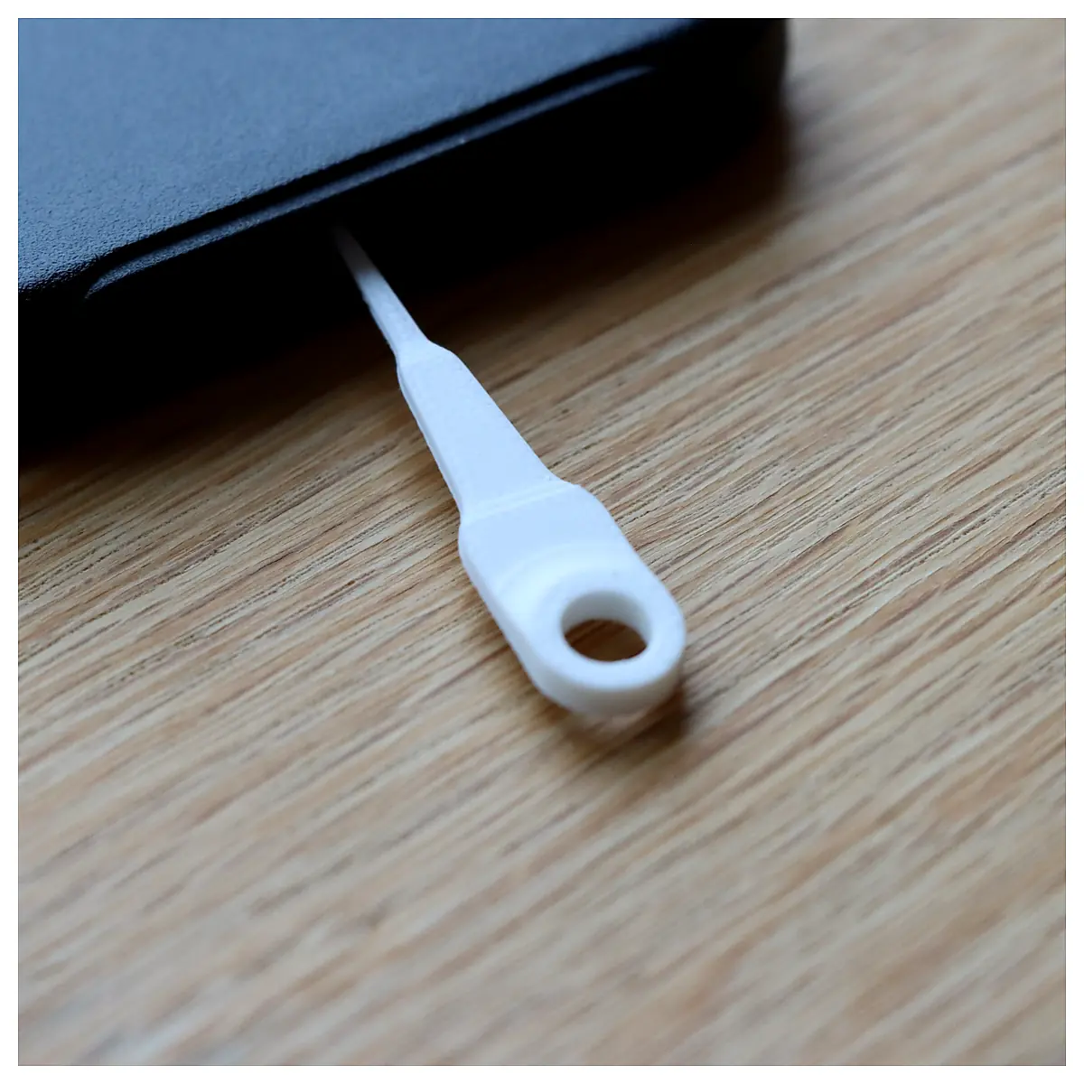 Phone Charger Port Cleaning Tool Lint Dust Cleaner Brush Accessory Cleaning Kit