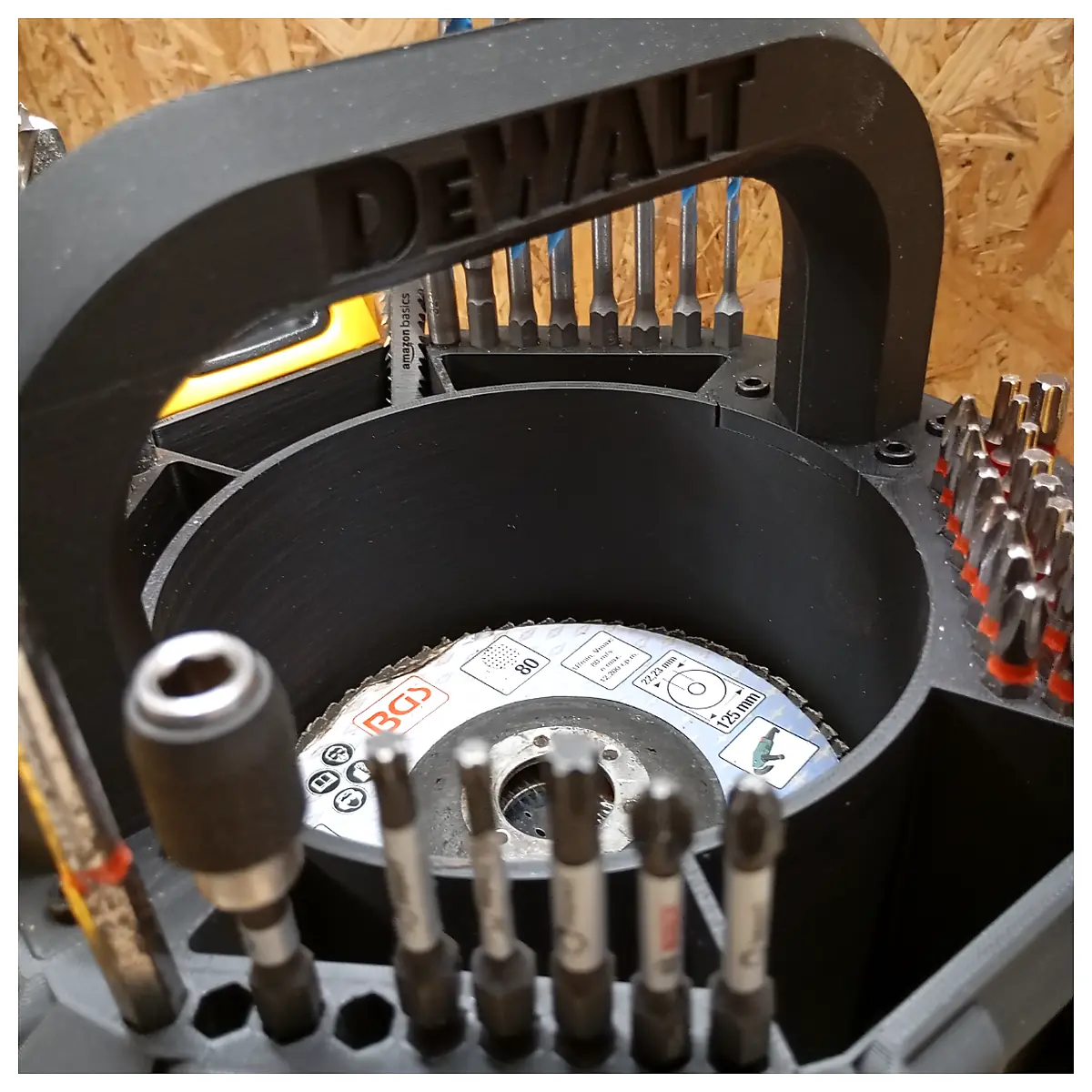 DeWalt Battery Holder Accessories Battery Stand Charger Assembly Tools Repair Maintenance Compatible 8 Cell Batteries
