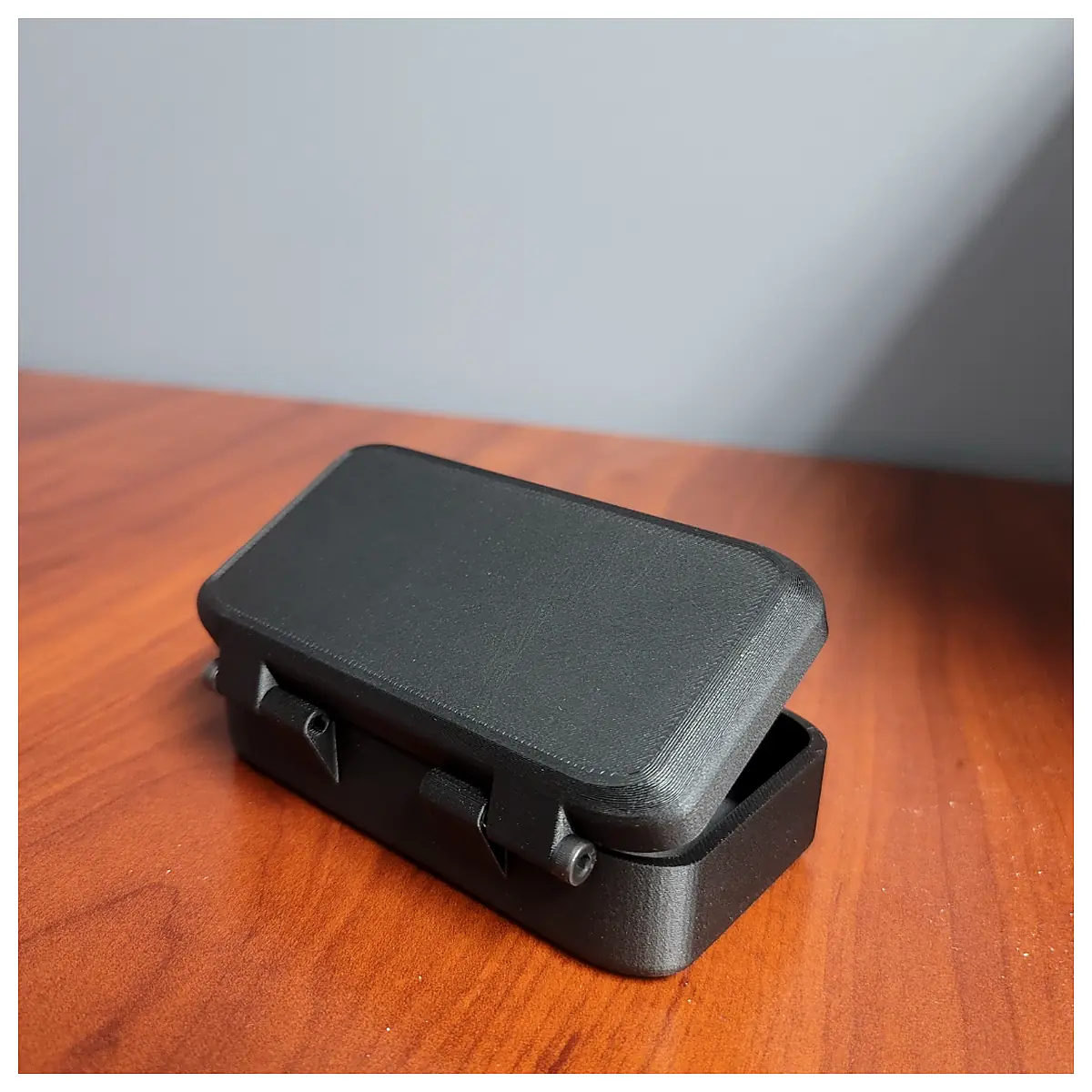 Small Pocket Storage Box Organizer Storage Solutions Parts Repair Storage Space Utility Box
