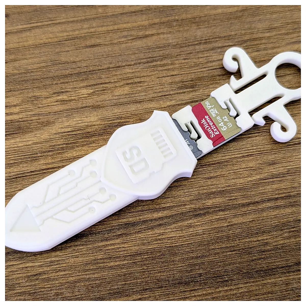 Micro SD Keychain Sword Portable Storage Case SD Card Holder Accessory Charging Case Storage Solution