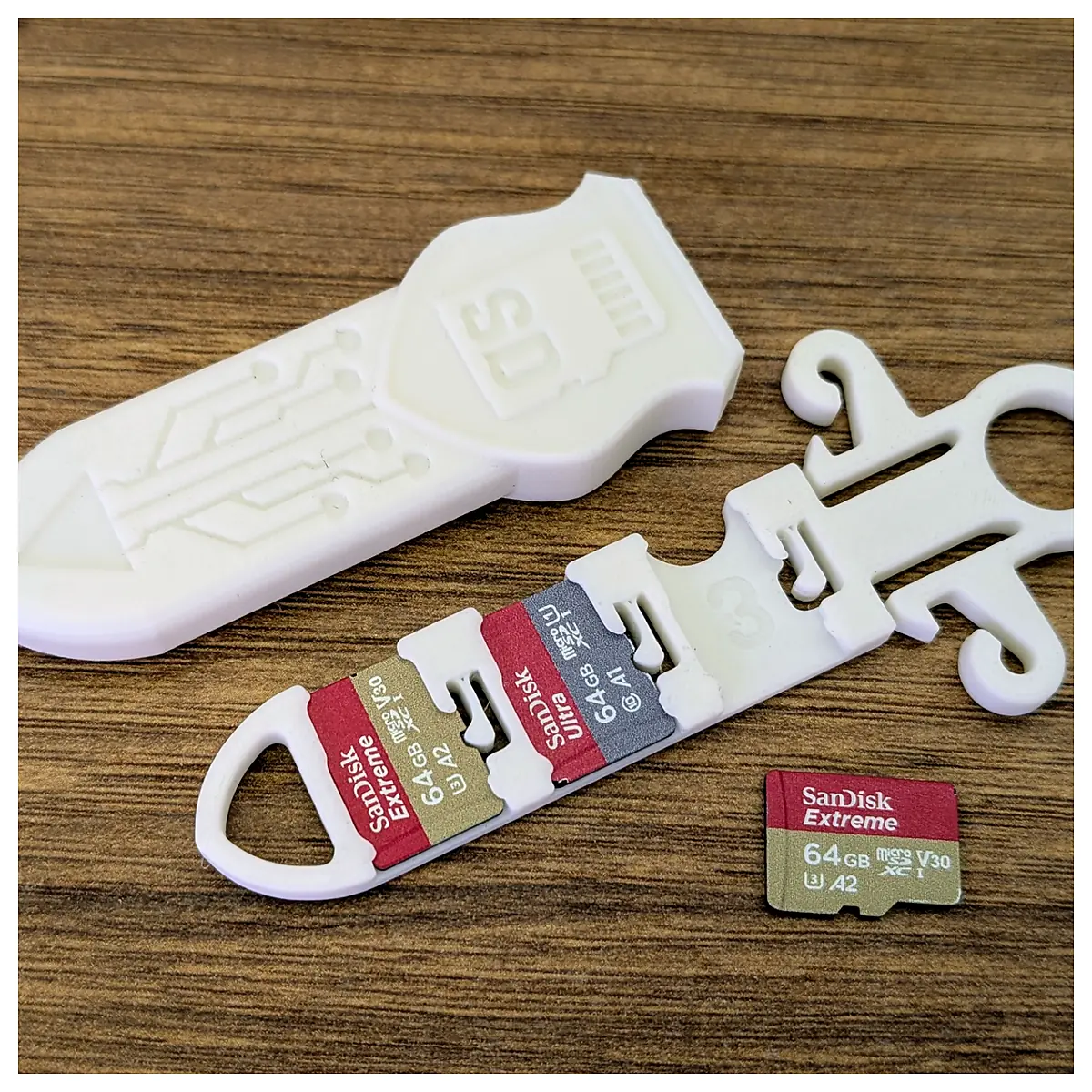 Micro SD Keychain Sword Portable Storage Case SD Card Holder Accessory Charging Case Storage Solution