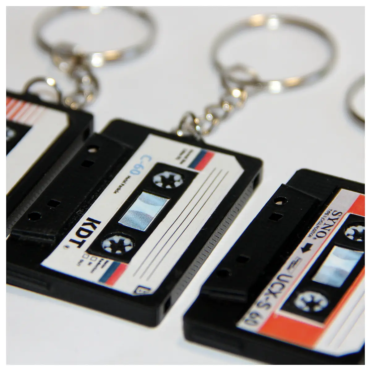 Mini Cassette Tape Keychain NFC Tag Retro Vintage Compact Portable Magnetic Keepsake