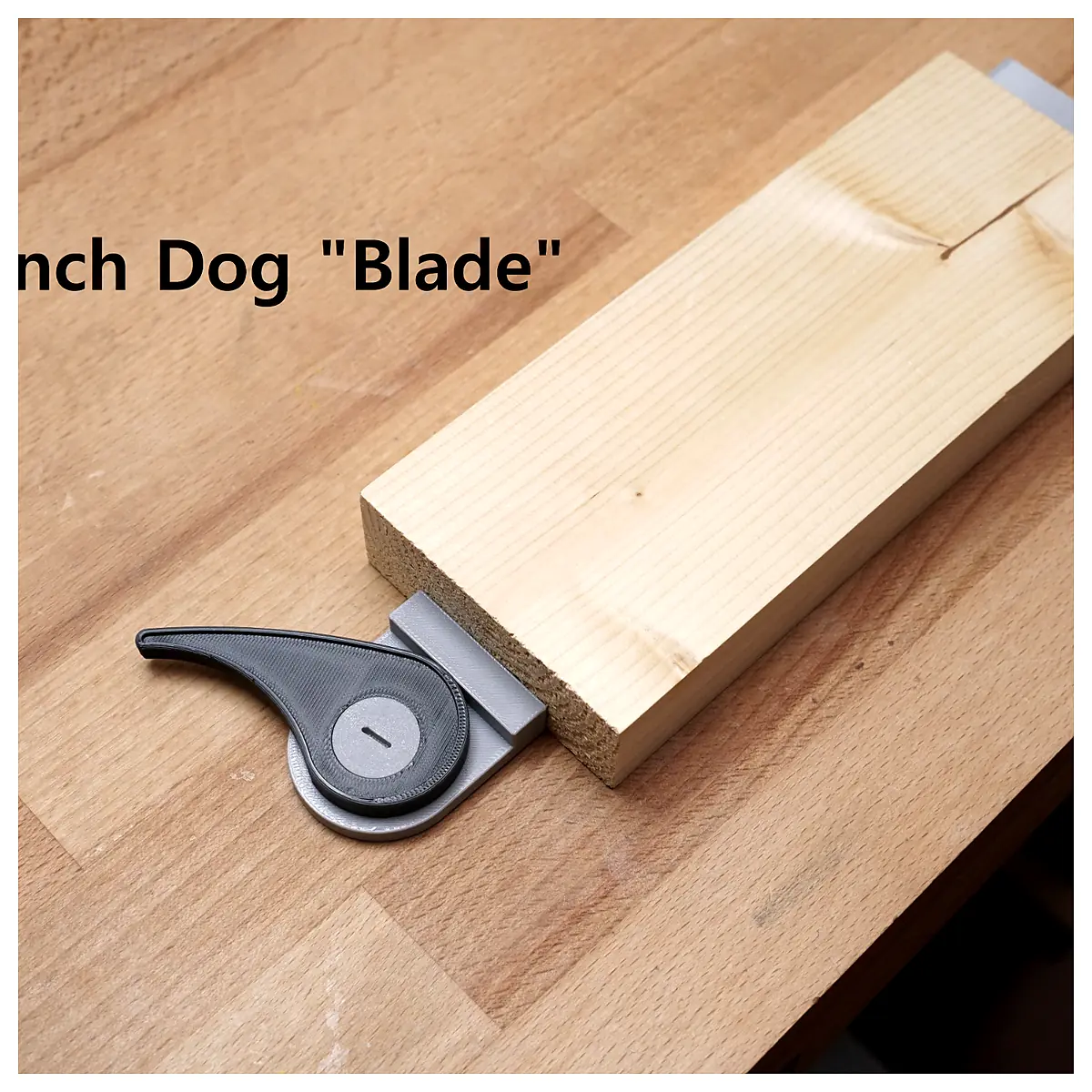 QuickCam Bench Dog Blade Training Aid Behavior Correction Dog Training Tool Reward Accessories
