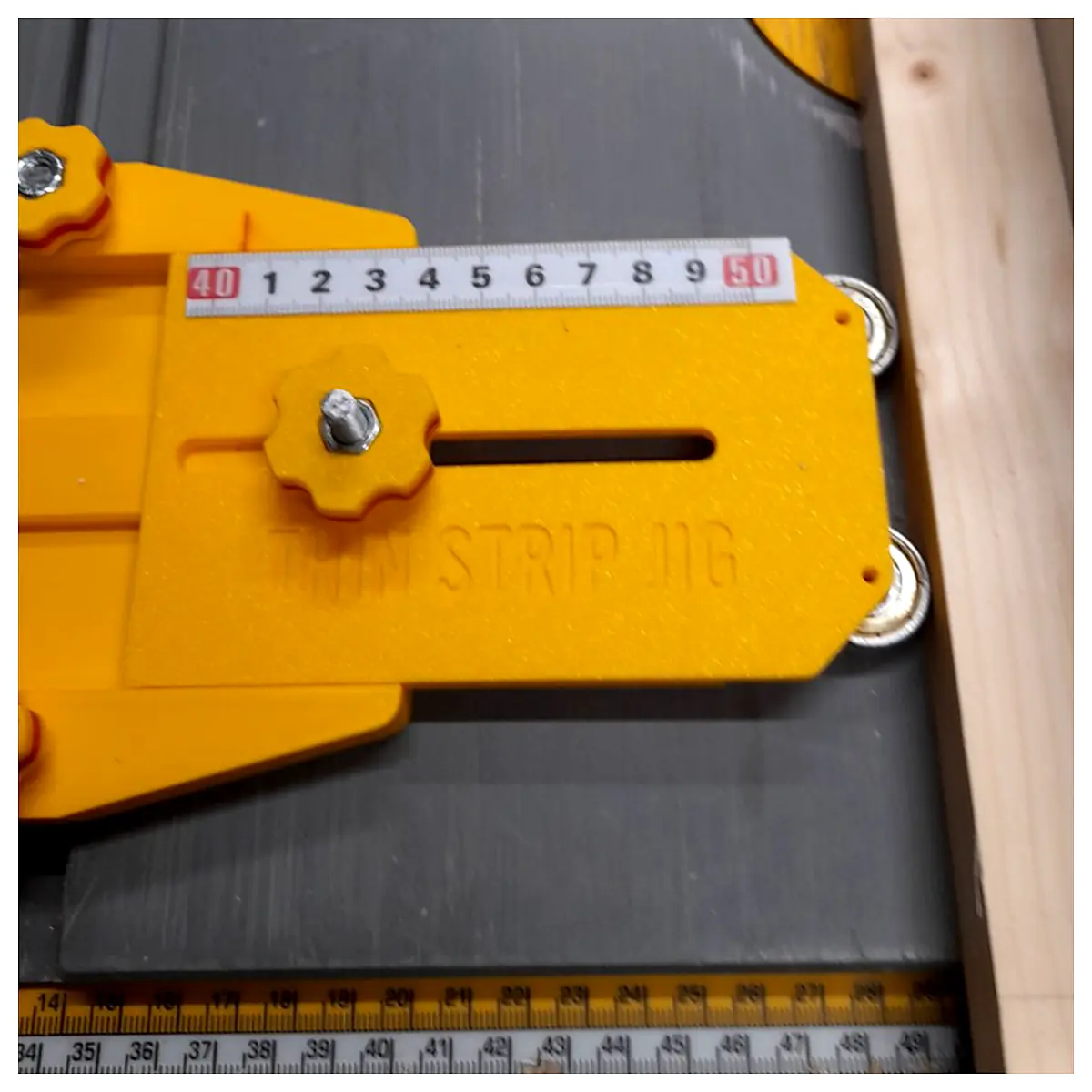 Rip Jig Table Saw Guide Cutting Wood Precision Tool Furniture Making Fast Accurate