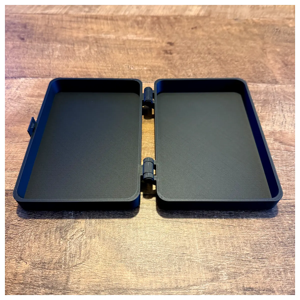 Storage Box Hinged Lid Secure Clasp Parts Repair Storage Box Universal Container