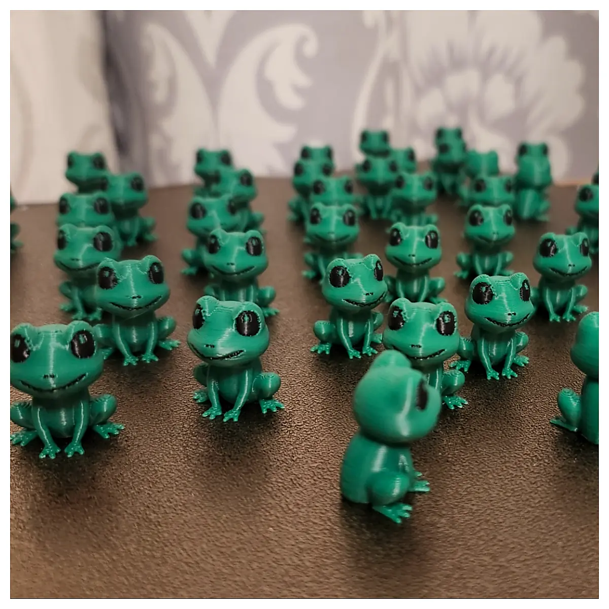 Mini Frogs Toys Educational Toys Kids Toys Pet Toys Amphibian Games Frog Toys