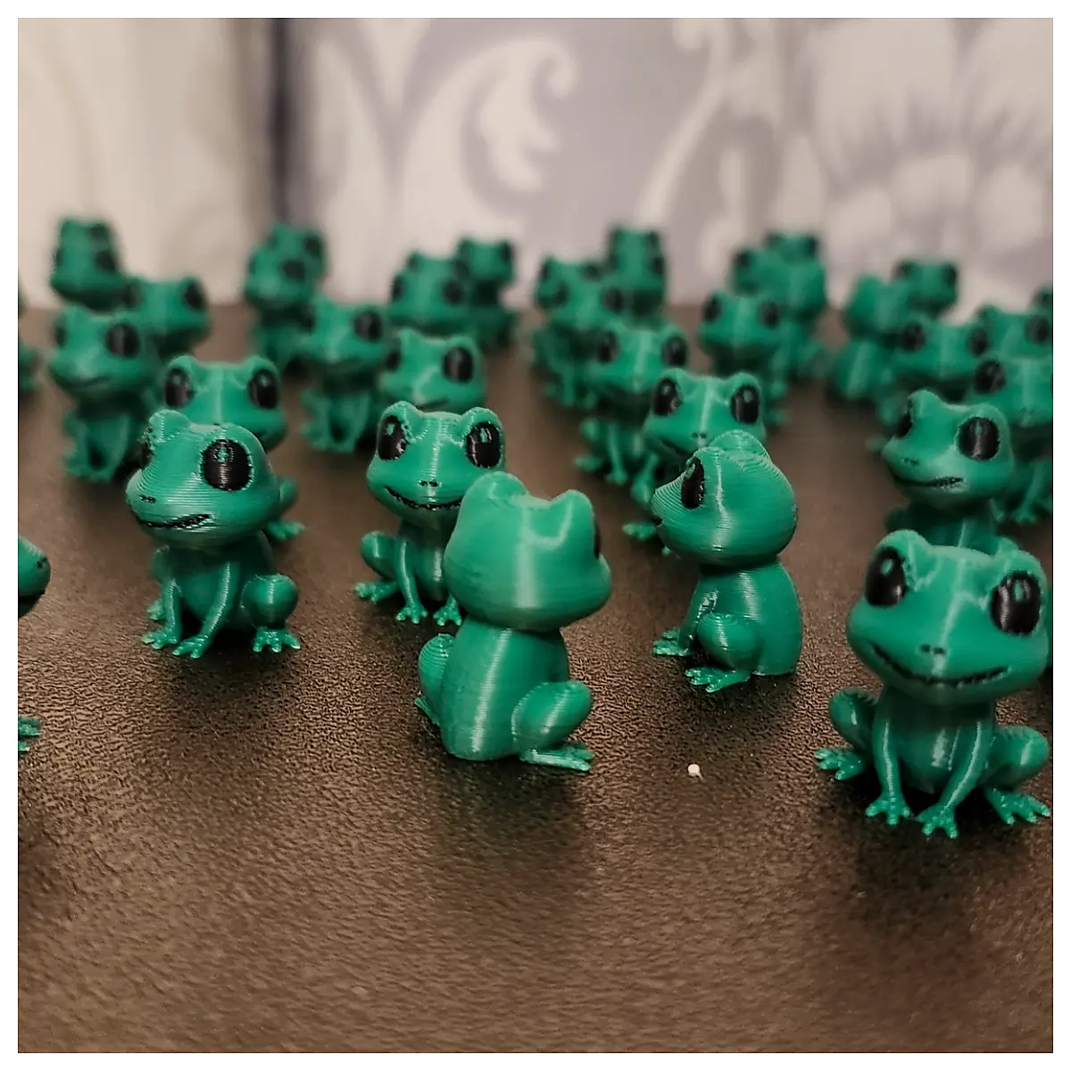 Mini Frogs Toys Educational Toys Kids Toys Pet Toys Amphibian Games Frog Toys