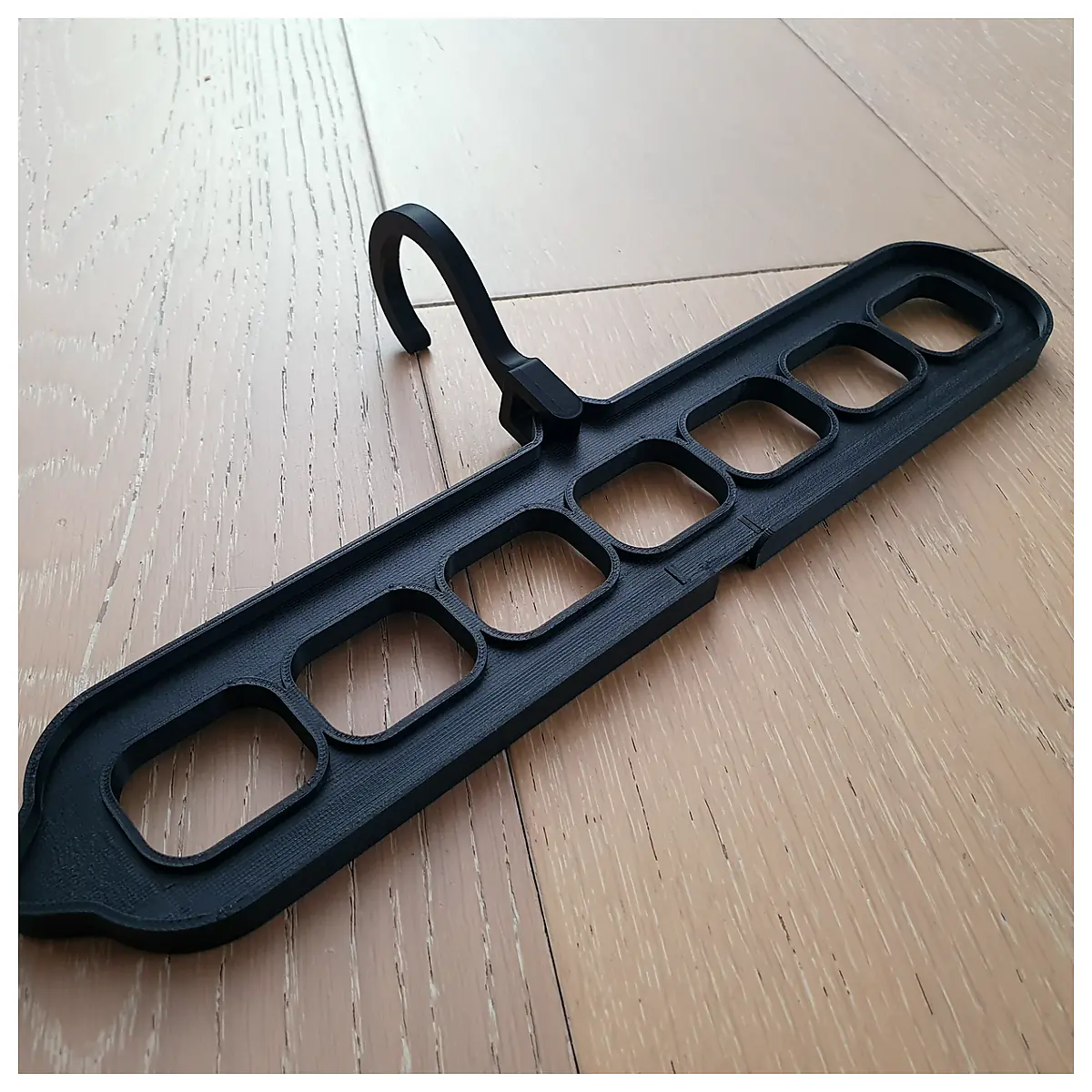 Smart Hanger Hang Organize Clothes Storage Protection Universal Solution