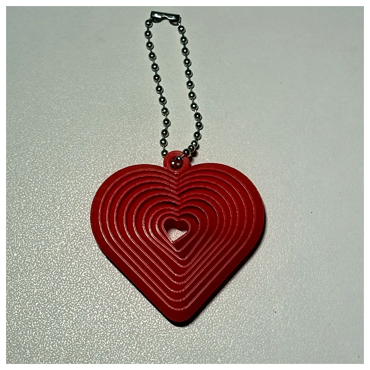 Fidget Keychain Stress Relief Heart Shaped Keyring Quiet Fidget Toy Accessories