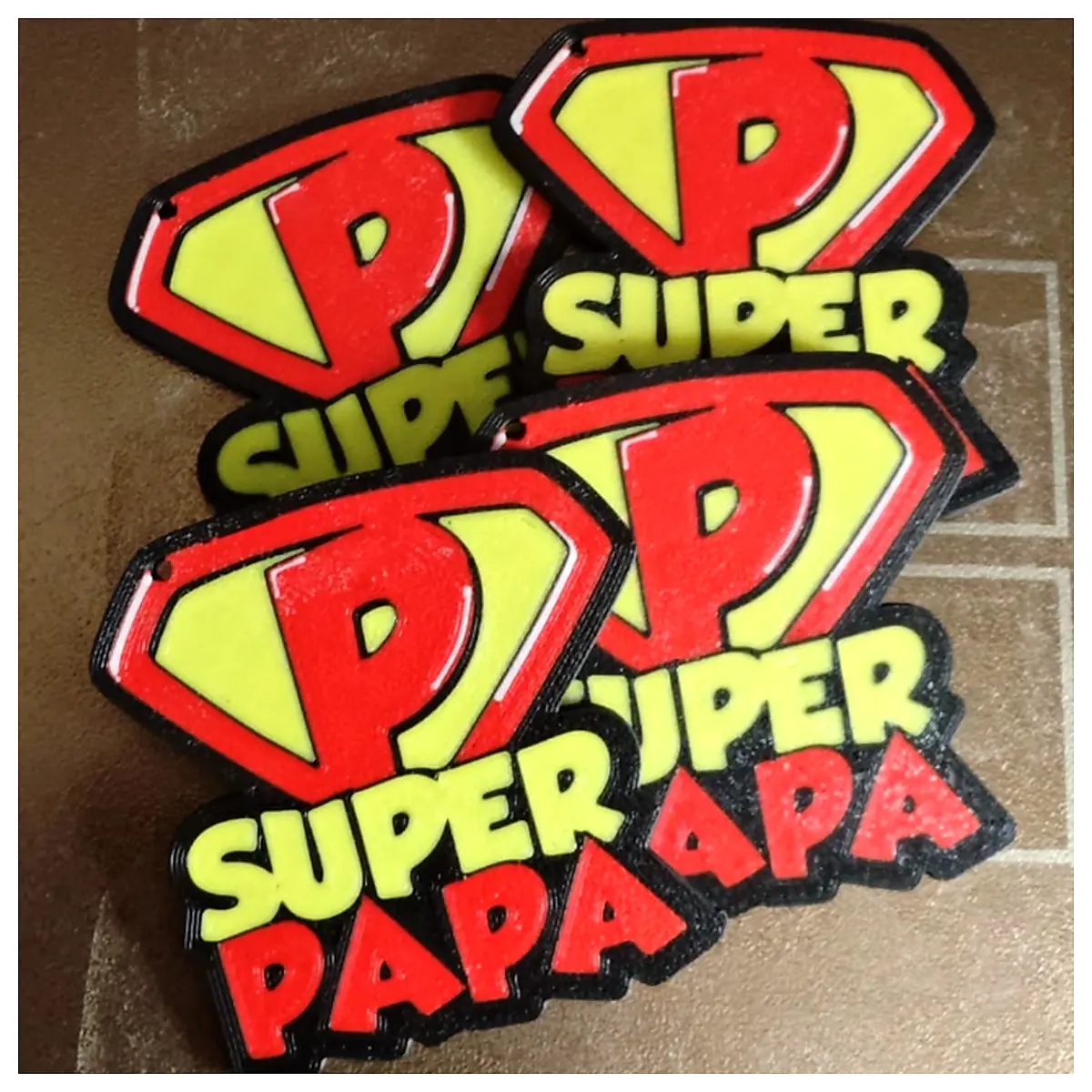 Super Dad Keychain Father s Day Gift Memorial Keychain Son Daughter Car Keyring Keychains