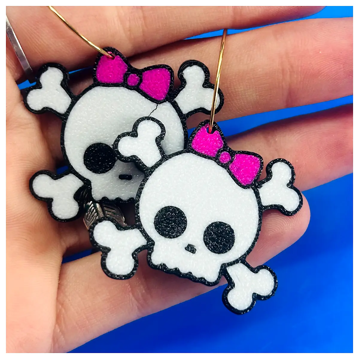 Skull Earrings for Women Men Gothic Punk Jewelry Skull Stud Earrings Black White Alloy Accessories Decoration Hip Hop Style