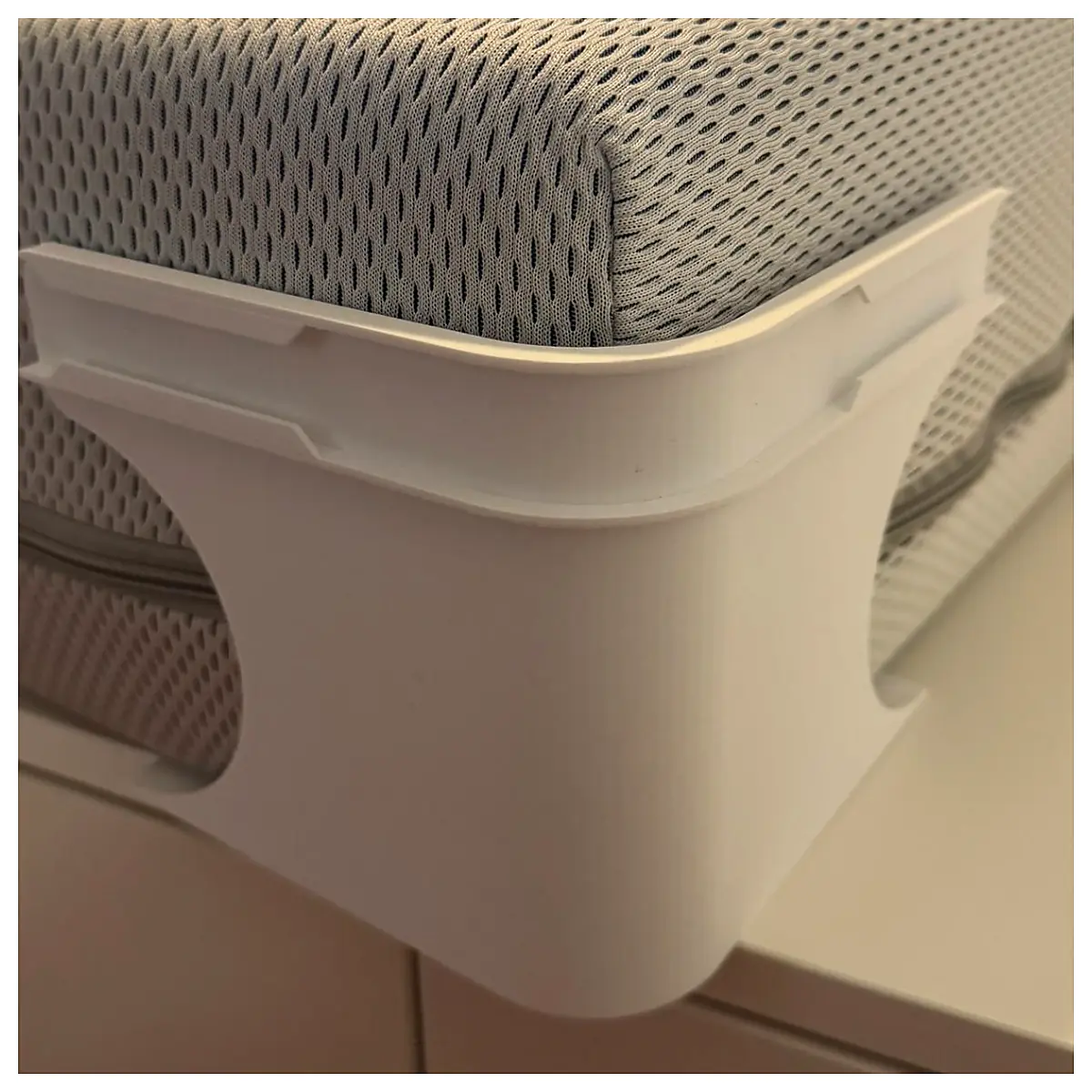 Sheet Holder Organizer Bedding Clips Storage Bedroom Accessories Universal Fit Comfort Solutions