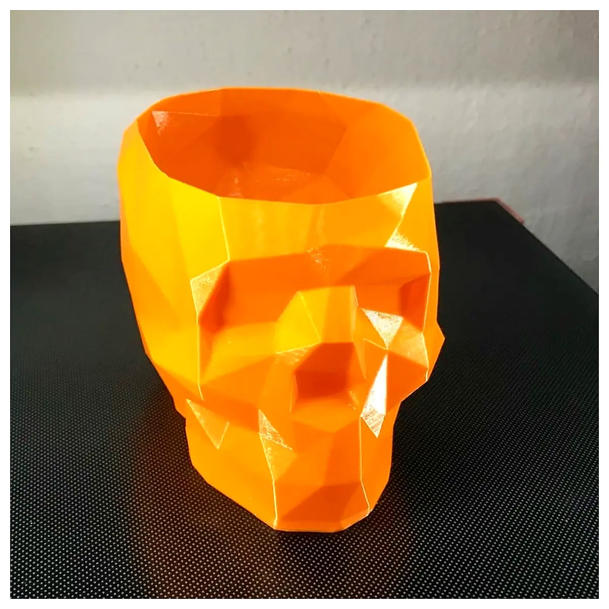 Low Poly Skull Vase Model Fixed Nose Skull Decor Skeleton Figurine Art Sculpture Halloween Gift Skull Accessories