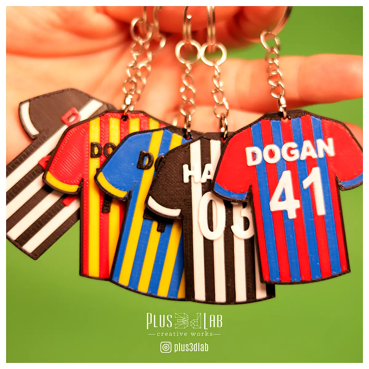 Custom Fan Jersey Keychain Sports Apparel Fan Gear Collectible Gift