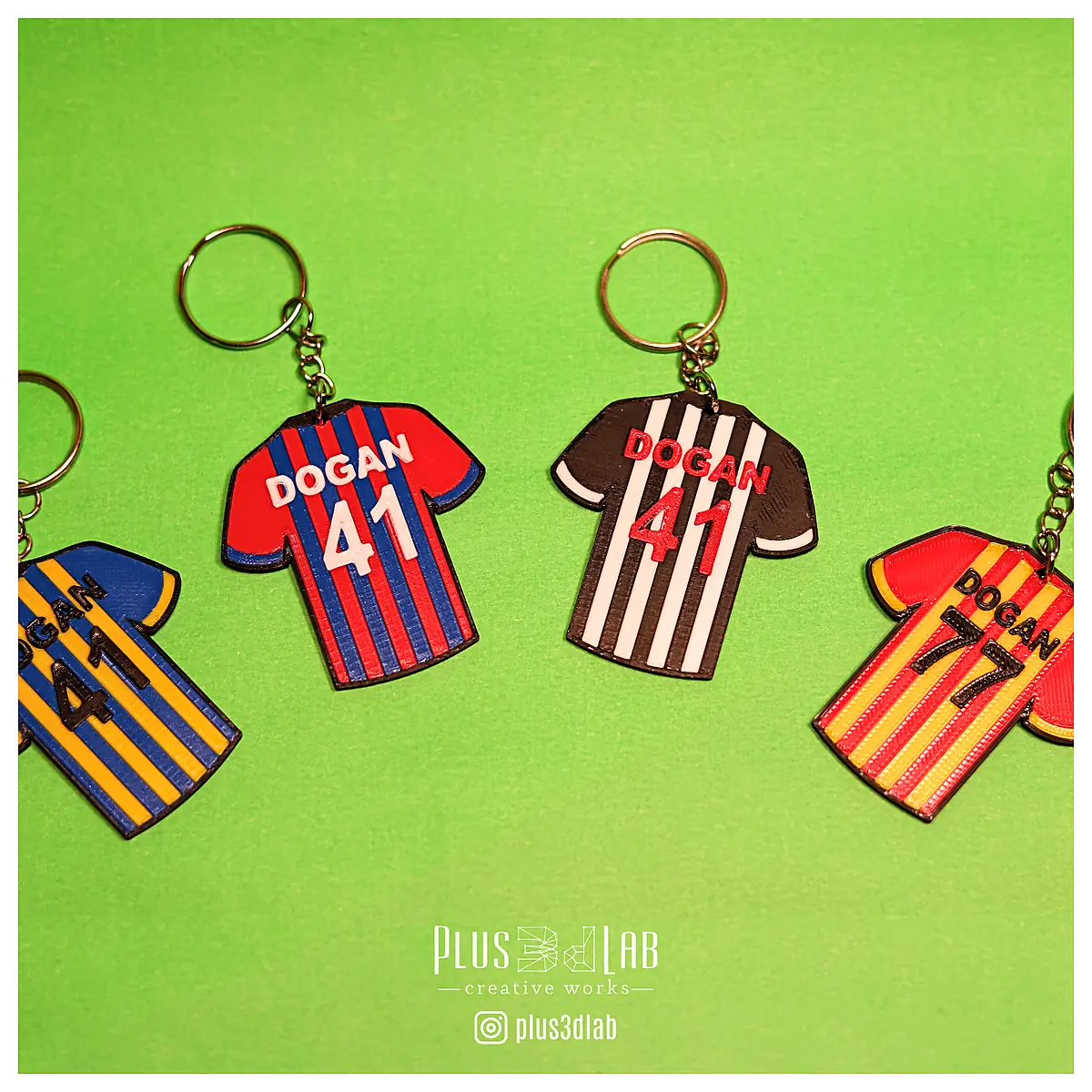 Custom Fan Jersey Keychain Sports Apparel Fan Gear Collectible Gift
