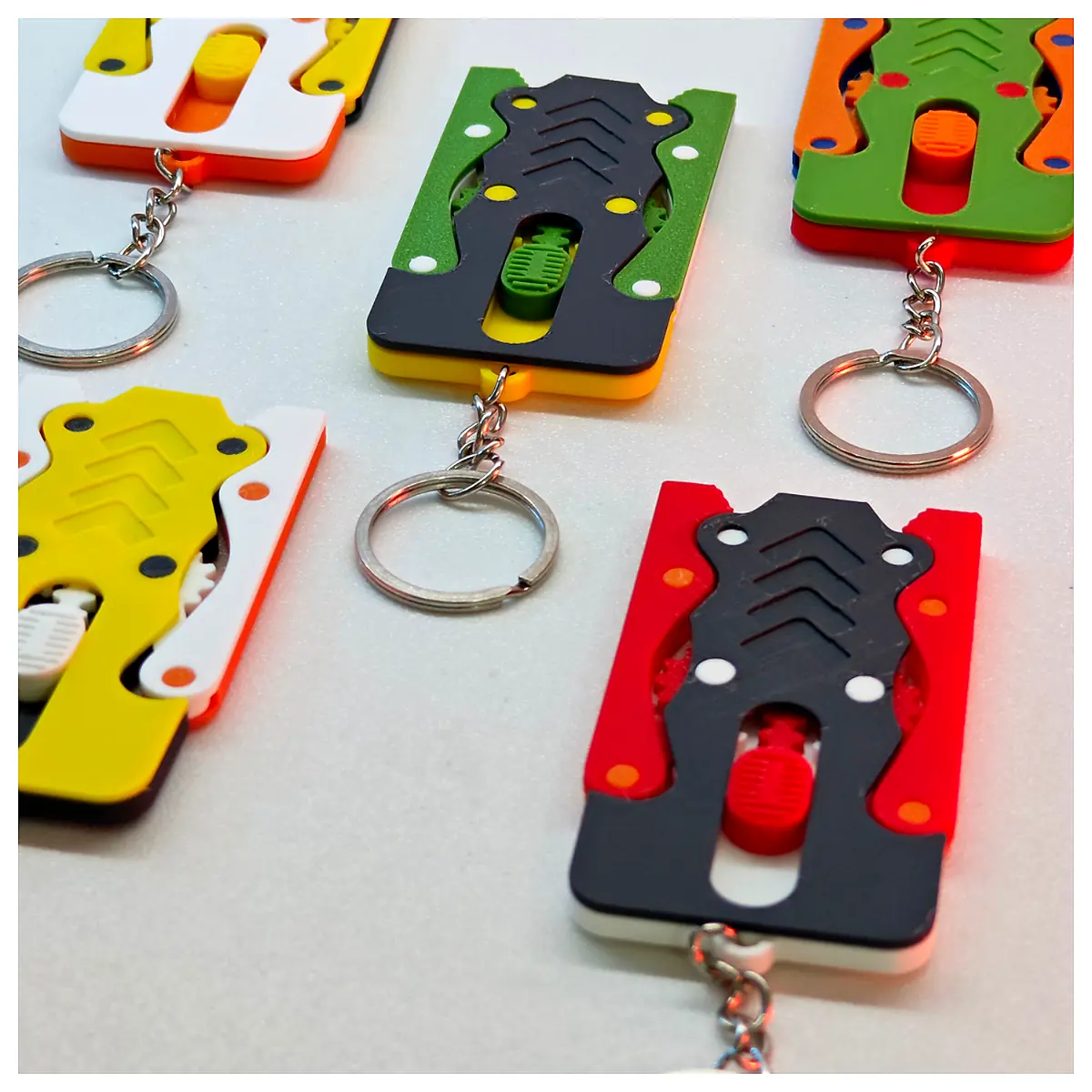 Robotic Claw Keychain Repair Parts Assembly Grabber Toy Tool Fun Gadget