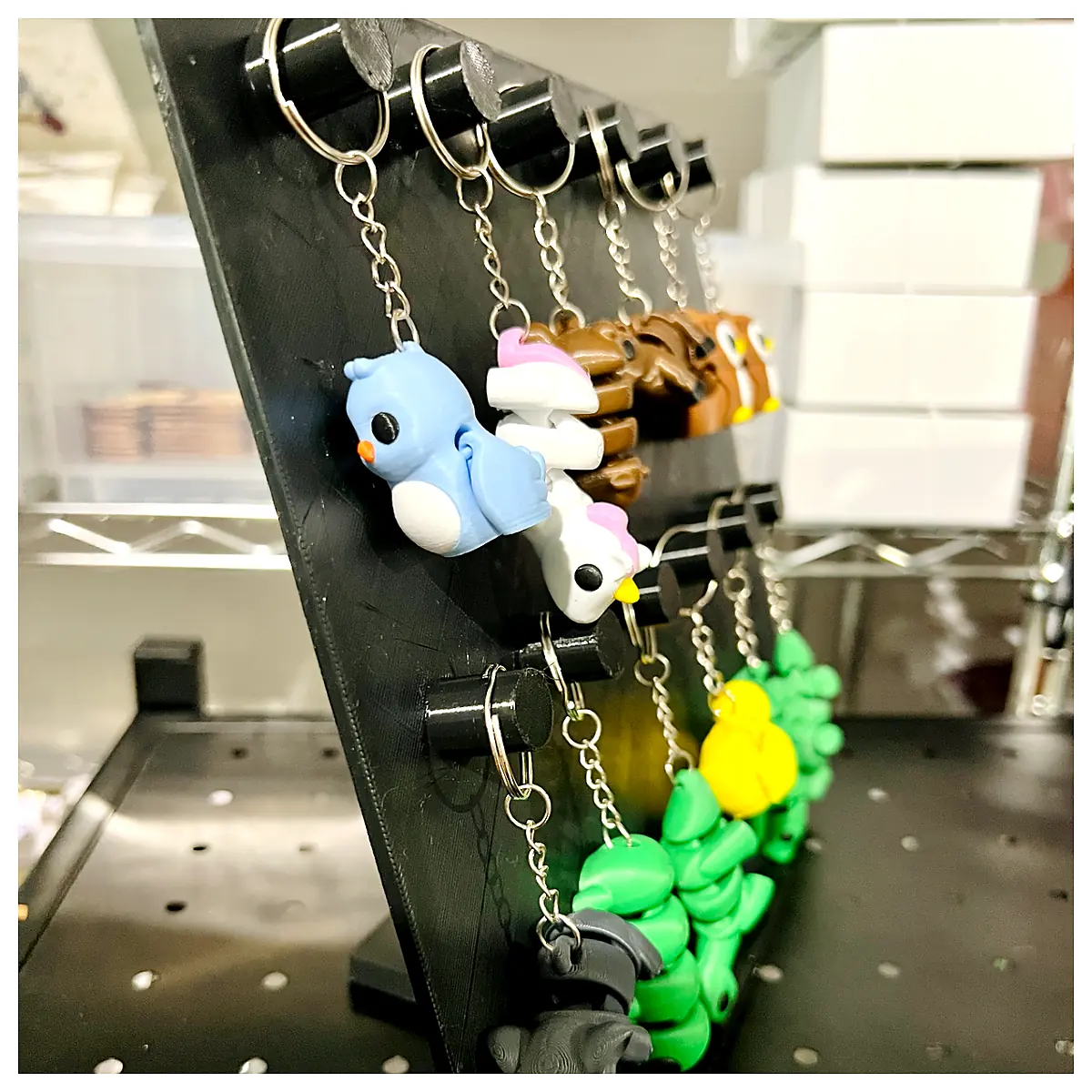 Keychain Display Stand Holder Display Rack Keychain Holder Organizer Stand Accessories Storage