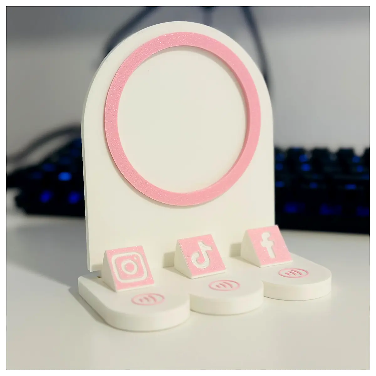 NFC Display Stand Digital Signage Outdoor Advertising Smart Display Promotional Stand Marketing Support