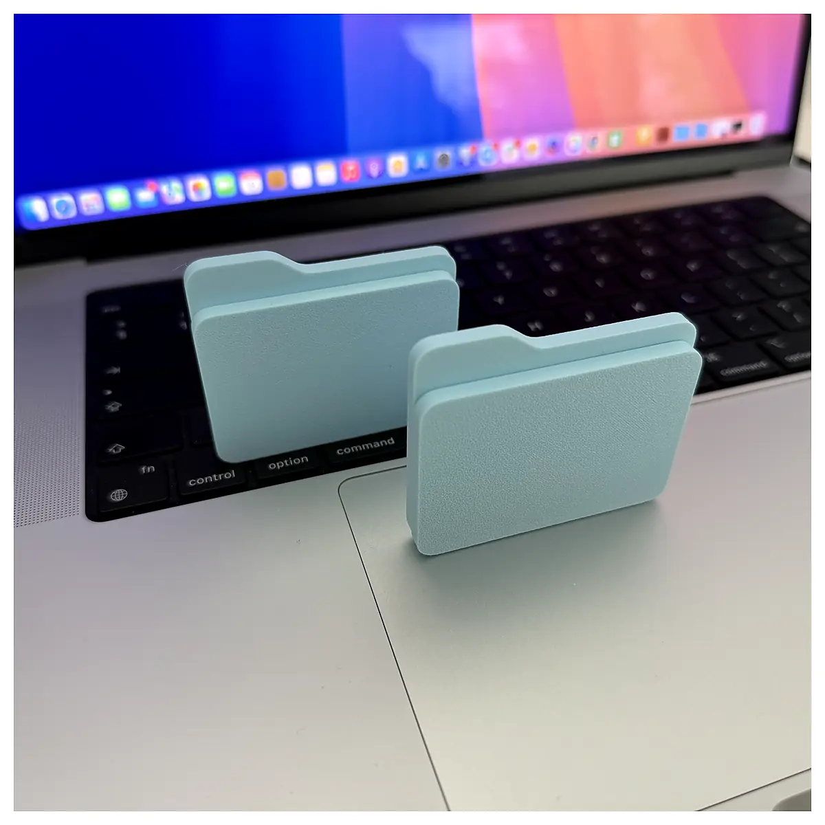 macOS SD Card Holder Universal SD Card Case Multi Slot Adapter Quick Install Compatibility