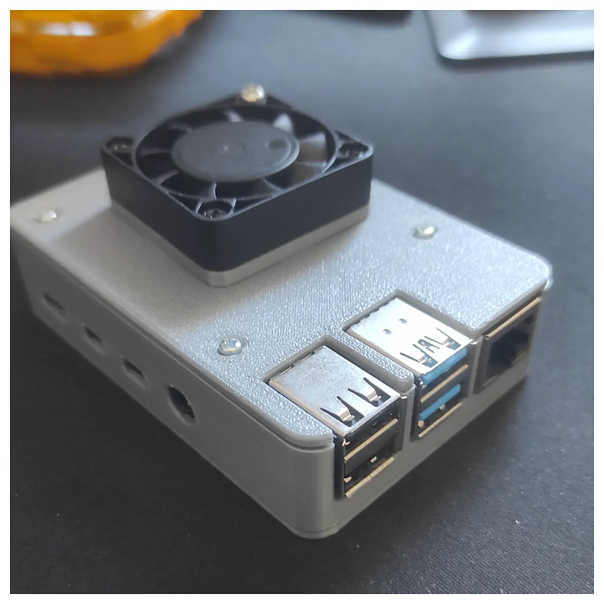 Raspberry Pi 4B Case Cooling Comfortable Grip Compatible 4B Desktop DIY Computer Accessories