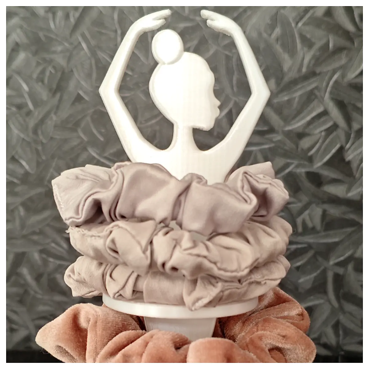 Scrunchie Holder Stand 2 Tier Ballerina Design Fabric Organizer Hair Accessory Display Storage Multi Functional Decor