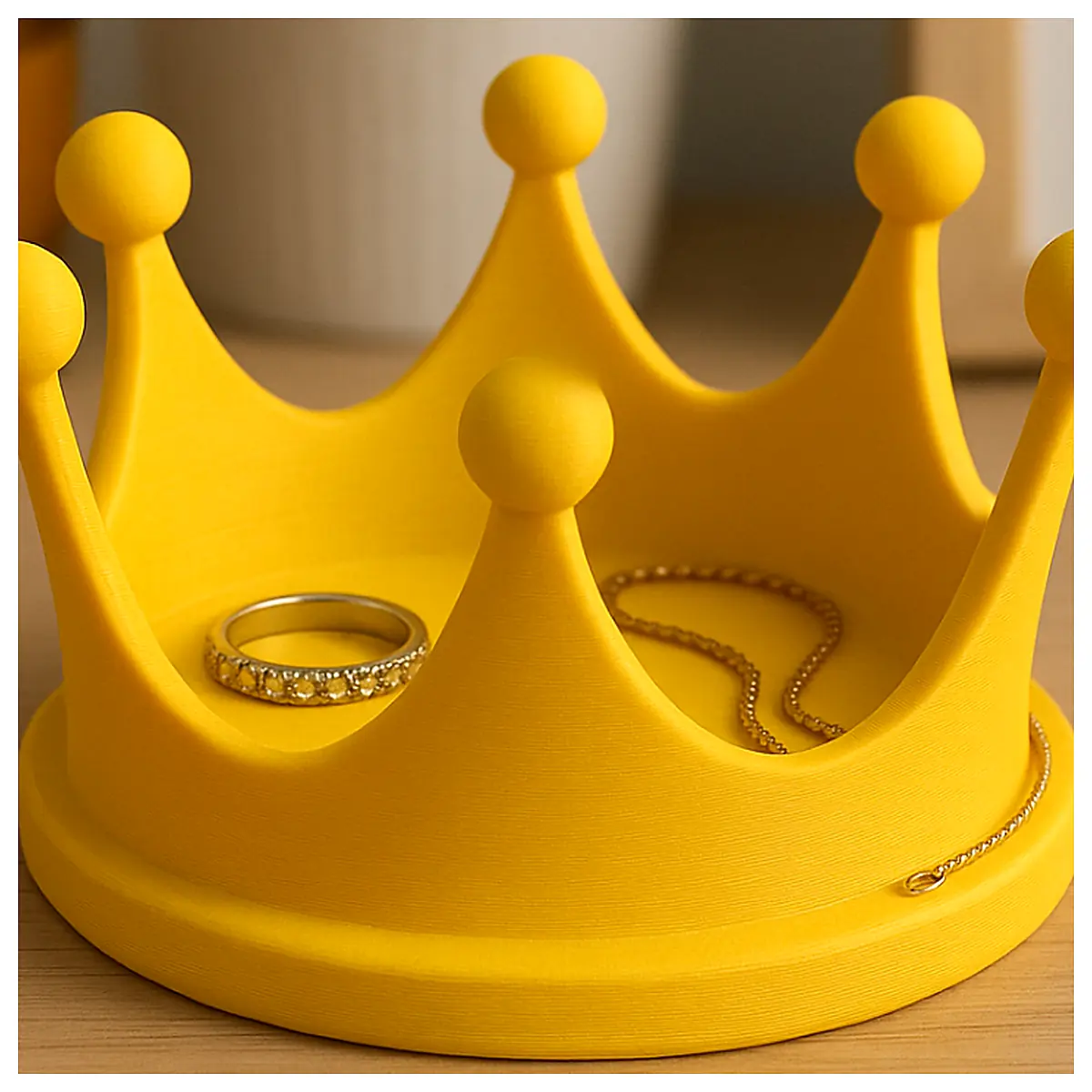 Crown Trinket Dish Jewelry Display Plate Crown Accessories Wedding Decoration Festival Gift Crown Collection