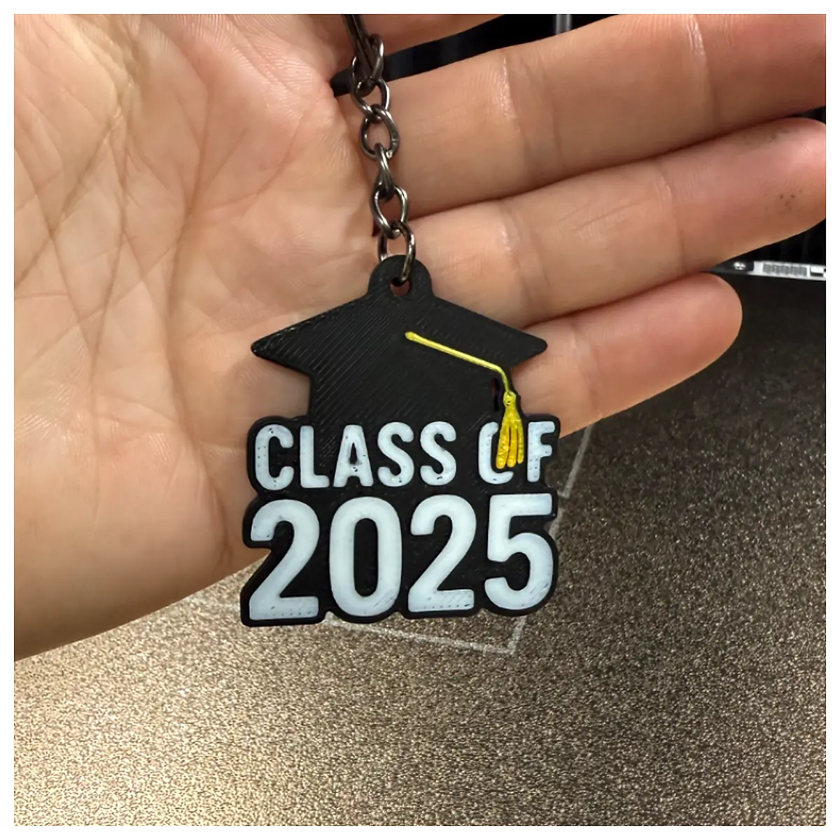 Class of 2025 Keychain Graduation Gift Diploma Keychains Student Awards Graduation Keepsake
