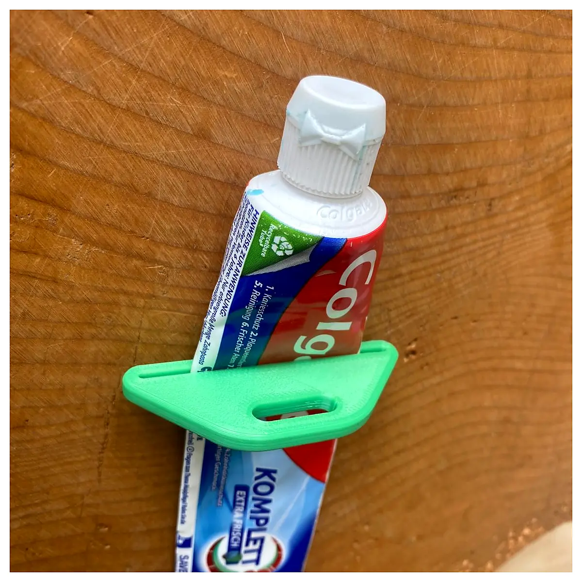 Toothpaste Squeezer Tube Squeezer Dental Tube Extractor Paste Squeezer Tool