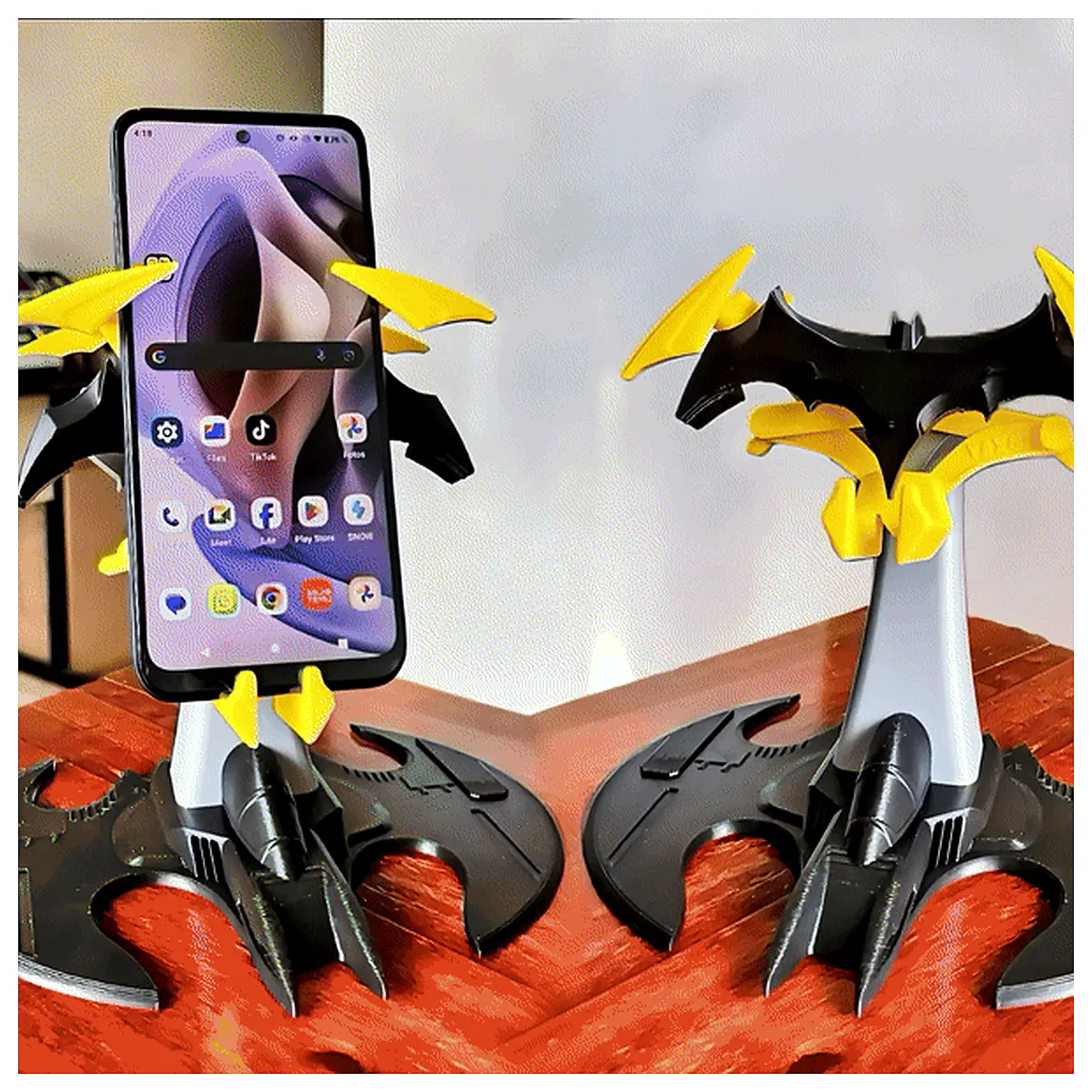 Bat Wing Phone Holder Universal Phone Stand Mobile Phone Accessories Repair Stand