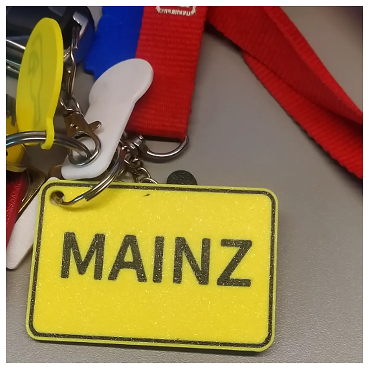 Mainz Keychain Car Parts Decoration Keychains Auto Accessory Car Decoration Automotive Accessories