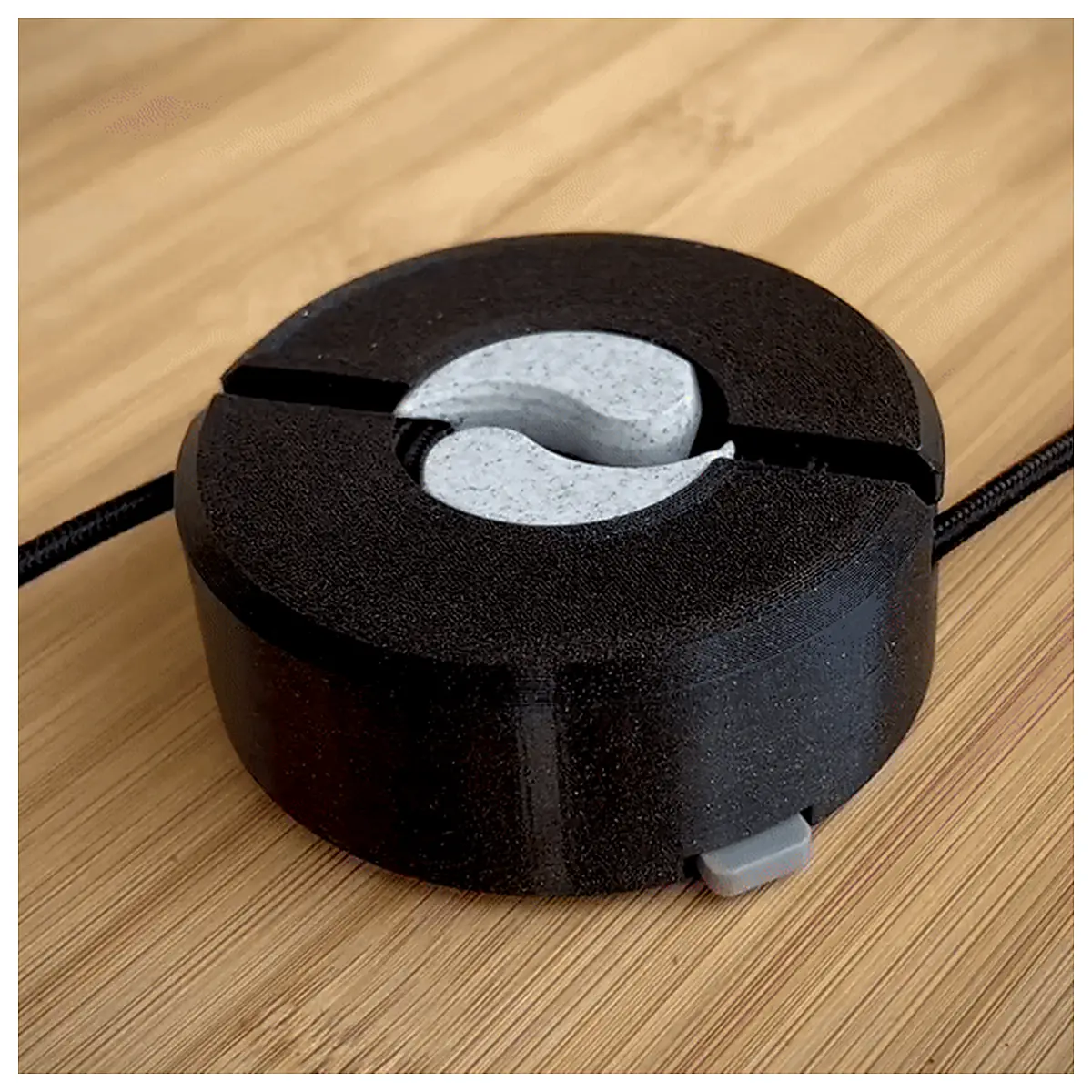Retractable Cable Organizer QuickReel Cable Management Storage Automotive Marine Parts Accessories
