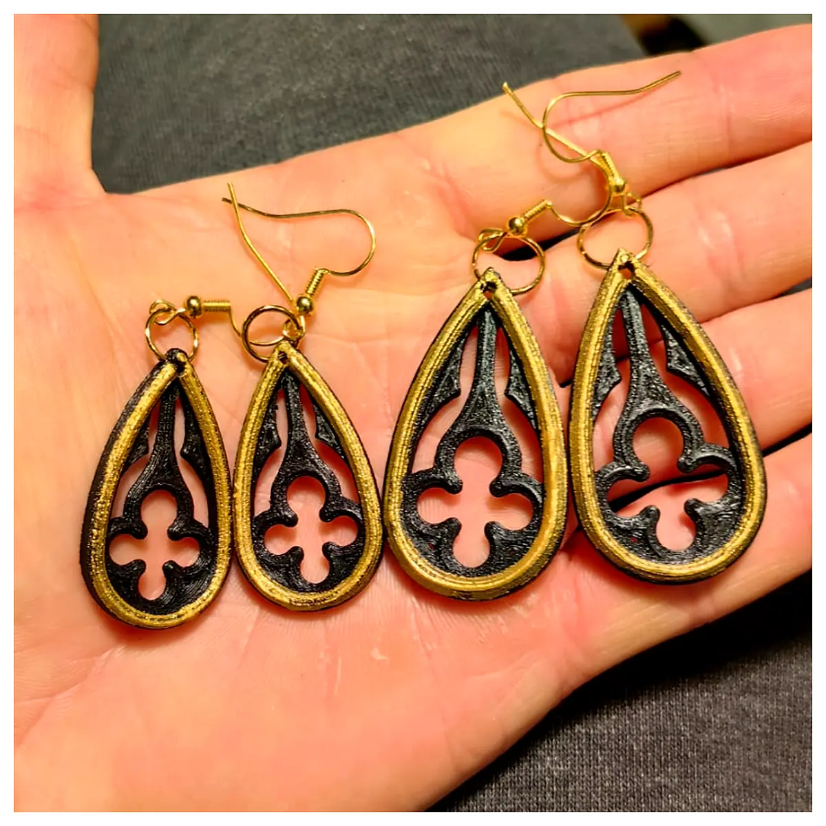 Gothic Drop Earrings Women Black Gothic Jewelry Chandelier Earrings Crystal Drops Elegant Fashion Accessories