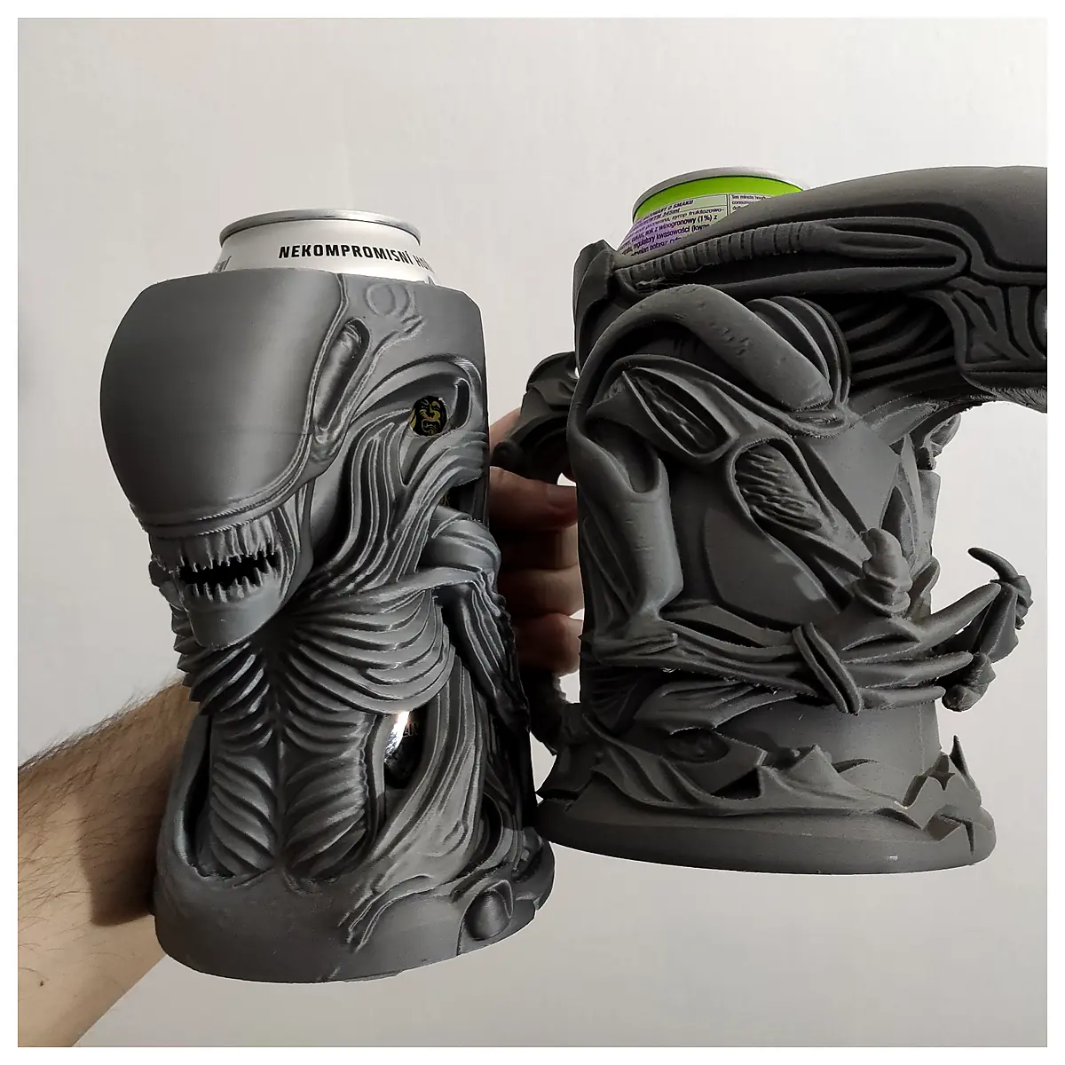 Alien Xenomorph Beer Mug 2 Styles Unique Drinkware Beer Holder Decoration Gift Collectible