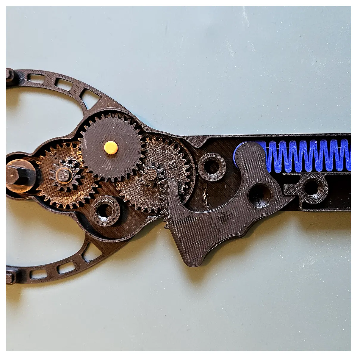 Hand Crank Fan Portable Breeze Cooling Fan Outdoor Camping Repair Accessory Mini Fan