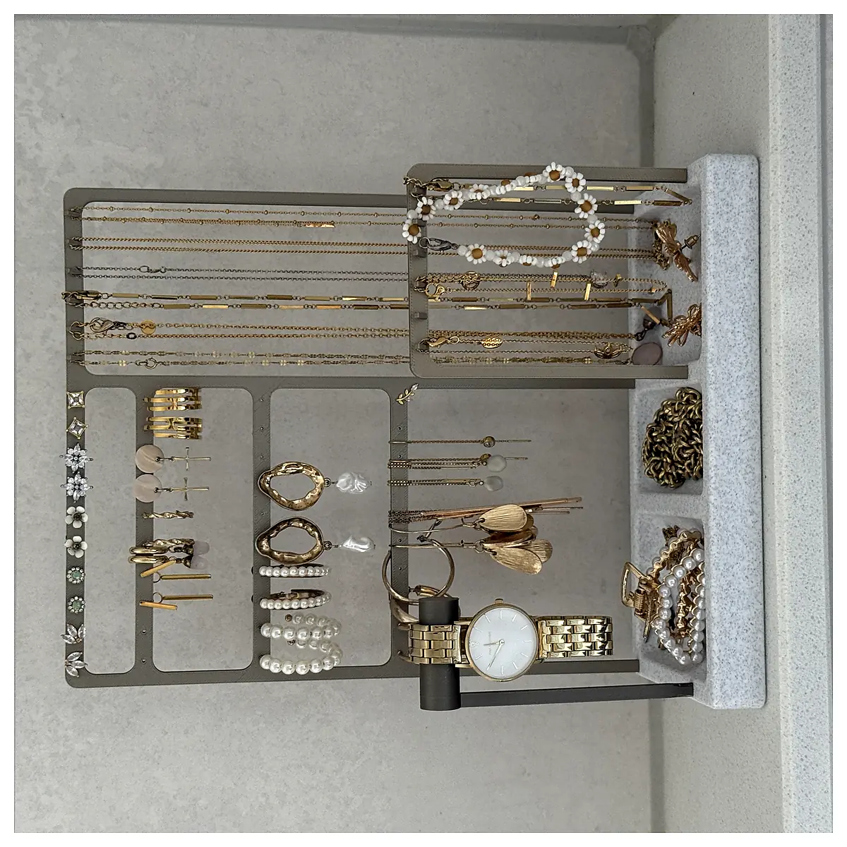 Jewelry Display Stand Earrings Necklaces Bracelets Organizer Universal Storage Multi Tiered Accessory Holder
