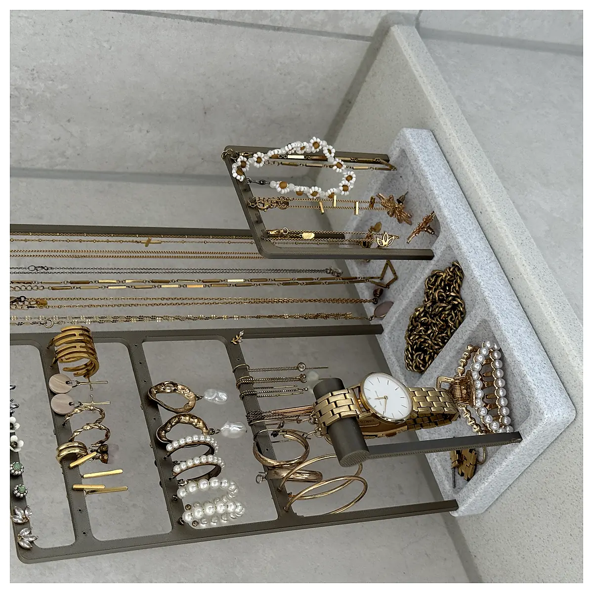 Jewelry Display Stand Earrings Necklaces Bracelets Organizer Universal Storage Multi Tiered Accessory Holder