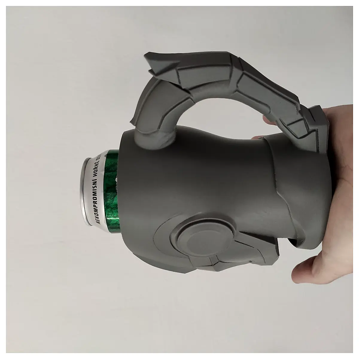 Man Can Holder Beer Mug Sealable Container Beverage Cup Insulated Mug Drink Bottle Beer Pint