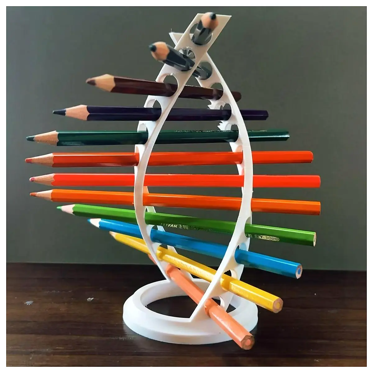 DNA Strand Rotating Pen Holder Desk Organizer Rotating Pen Stand Multi Function Pen Cup Holder Accessory