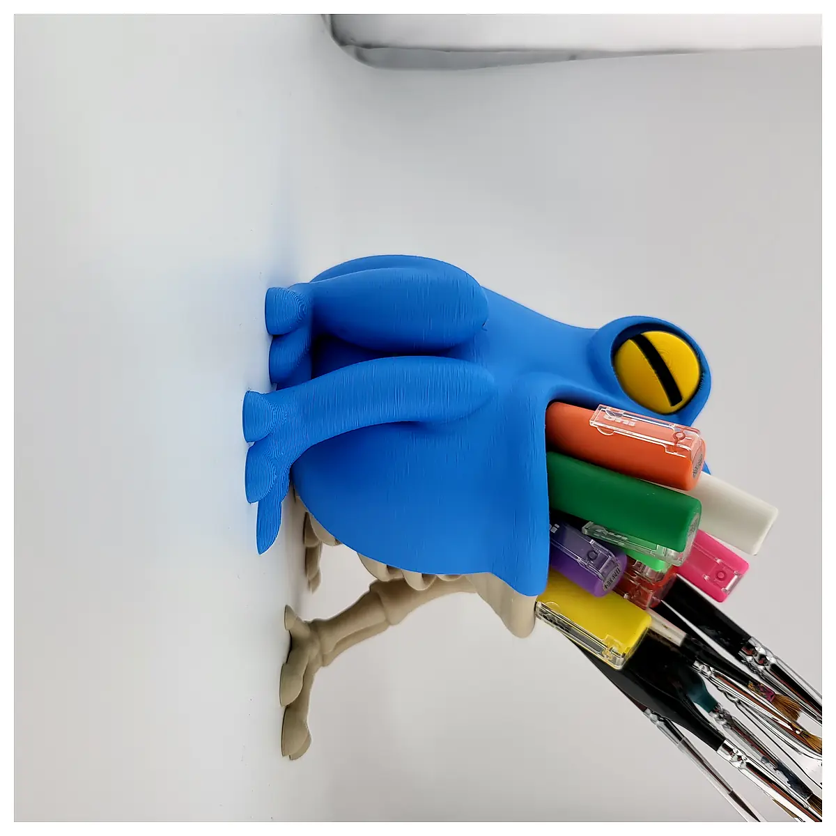Frog Skeleton Pen Holder Desk Organizer Multi Functional Storage Supplies Office Desk Accessories Writing Tools Parts