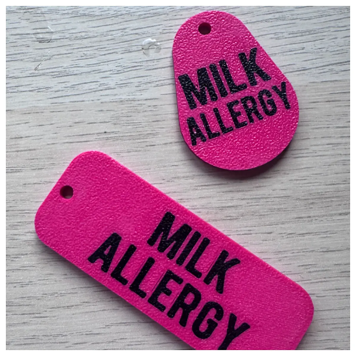 Milk Allergy Keychain Alert Food Allergy Reminder Kids Safety Bracelet Warning Tag