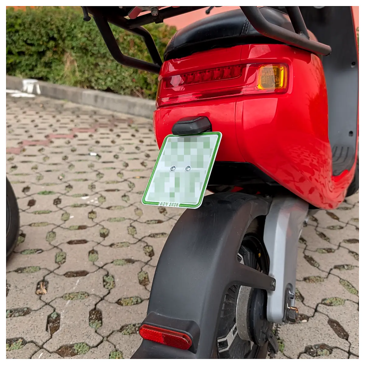 Niu M1 ProSport License Plate Holder Set Bracket Accessory Compatible with M1 Pro Scooter Parts Accessories