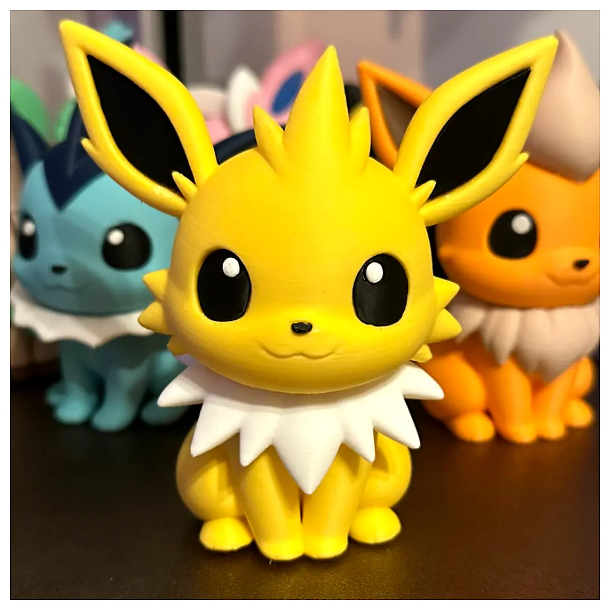Chibi Jolteon Cute Cartoon Anime Electric Toy Charger Parts Repair Accessories