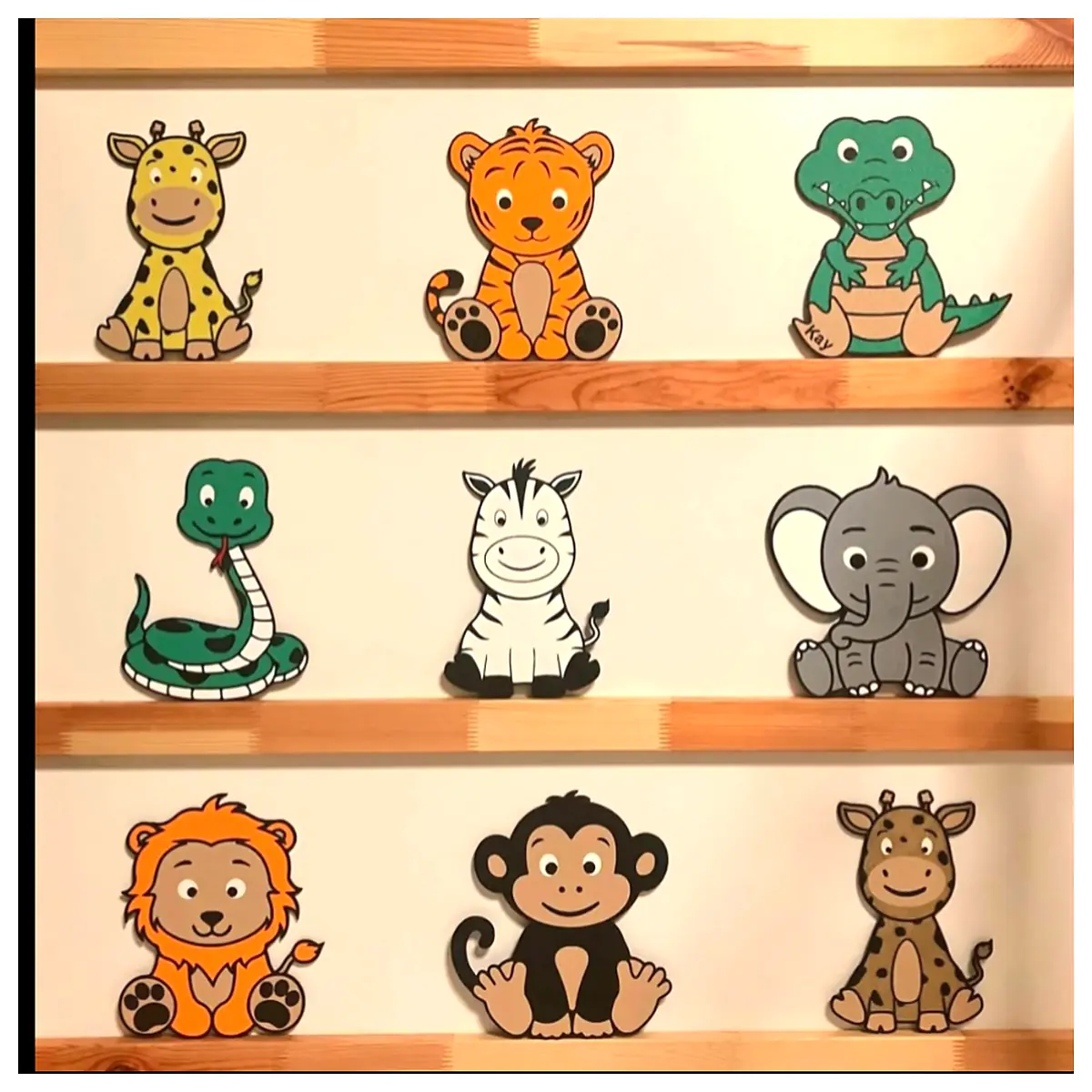 Giraffe Accessories Habitat Decoration Animal Toys Leaf Props Realistic Model Land Animal Toys