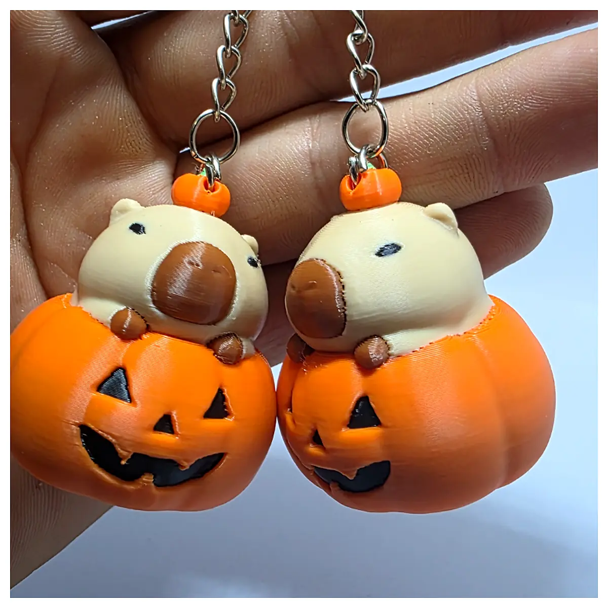 Capybara Keychain Halloween Decor Anti Stress Funny Gift Stress Relief Cute Charm