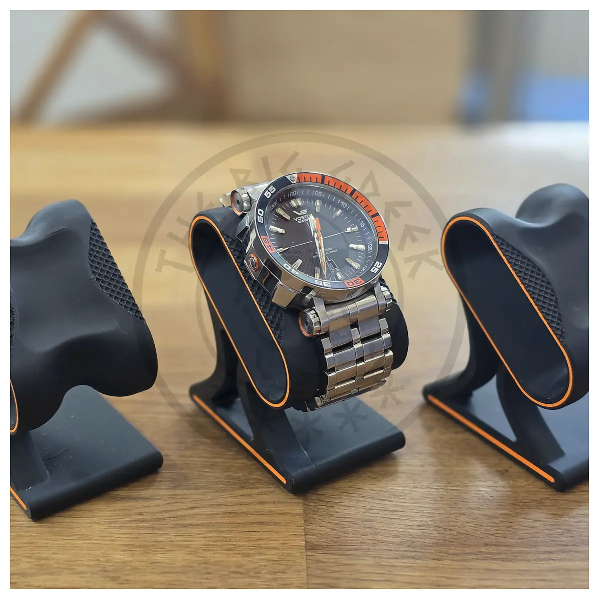 Watch Stand Design Creative Phone Stand Desktop Stand Mobile Holder Multi Functional Protection