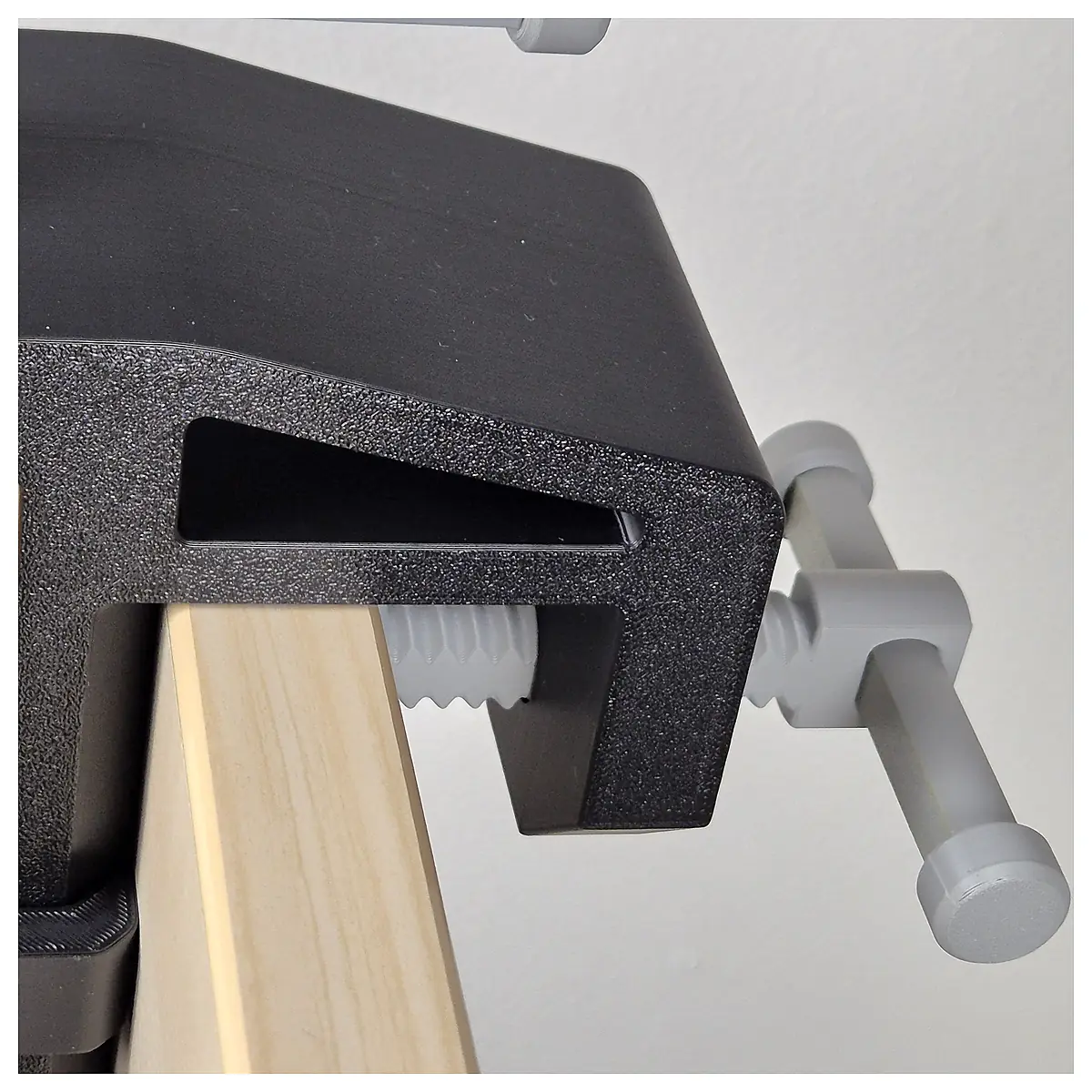 3D Printed Bench Vise Universal Clamp Fastening Tool Parts Repair Fix