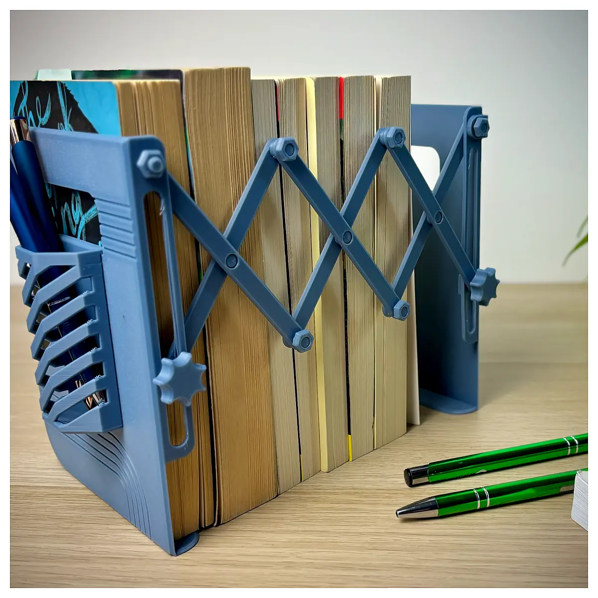 Retractable Book Stand Organizer Flip Book Holder Shelf Support Reading Accessory Adjustable Book Stand